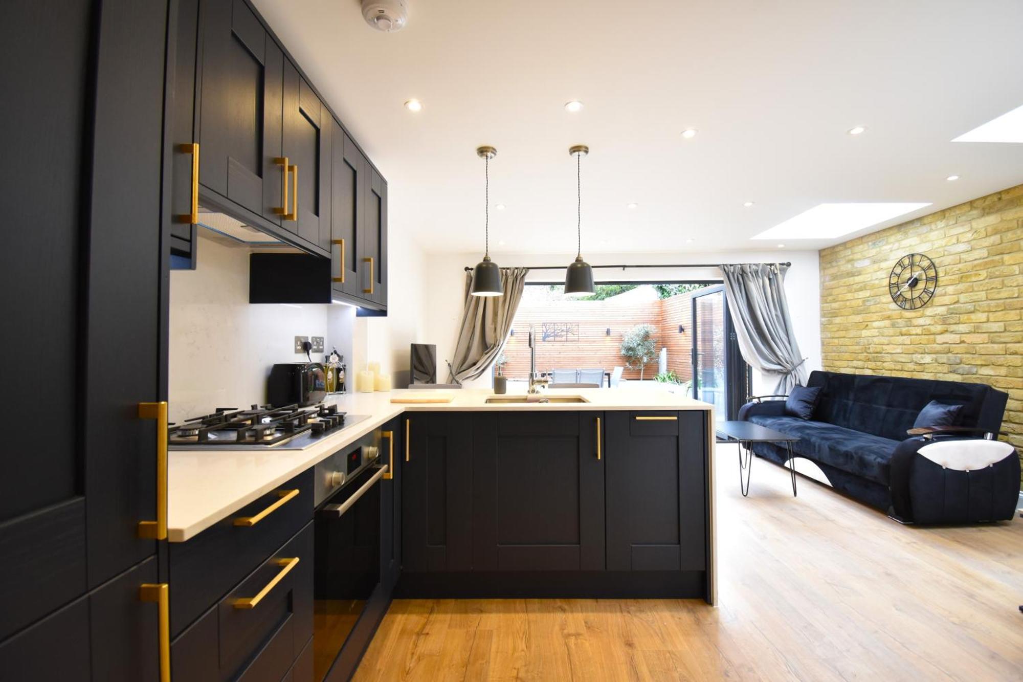 Apartment Stunning 2 Bed *