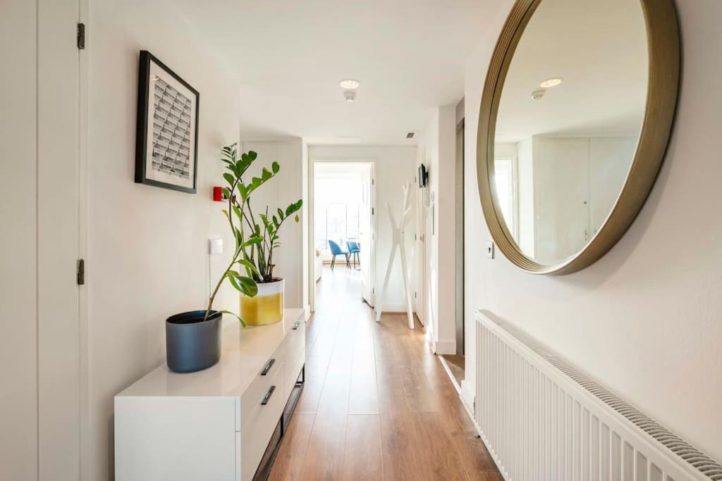 Arcore Premium Golden Square Lägenhet