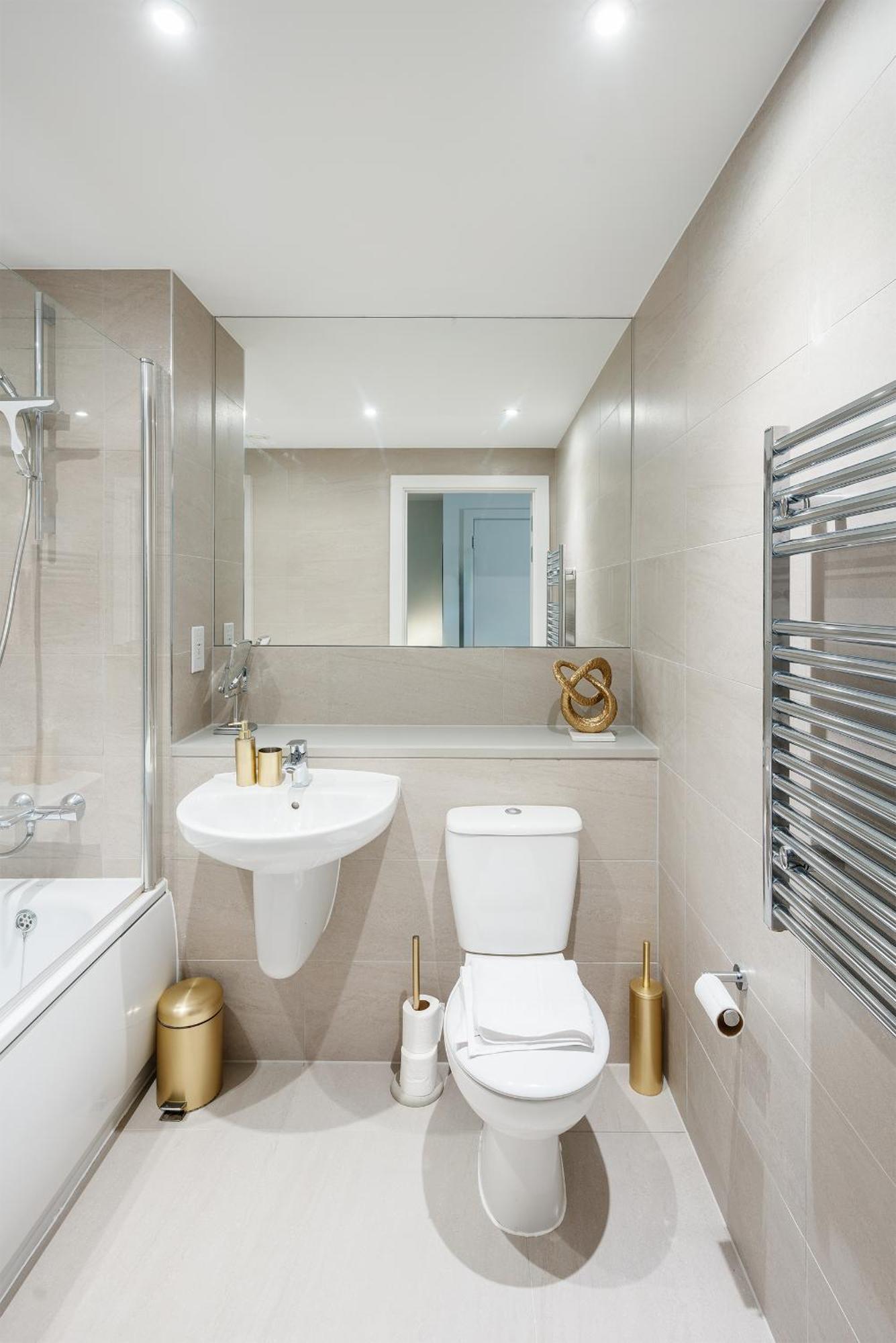Beautiful & Contemporary Hackney Retreat Apartment
