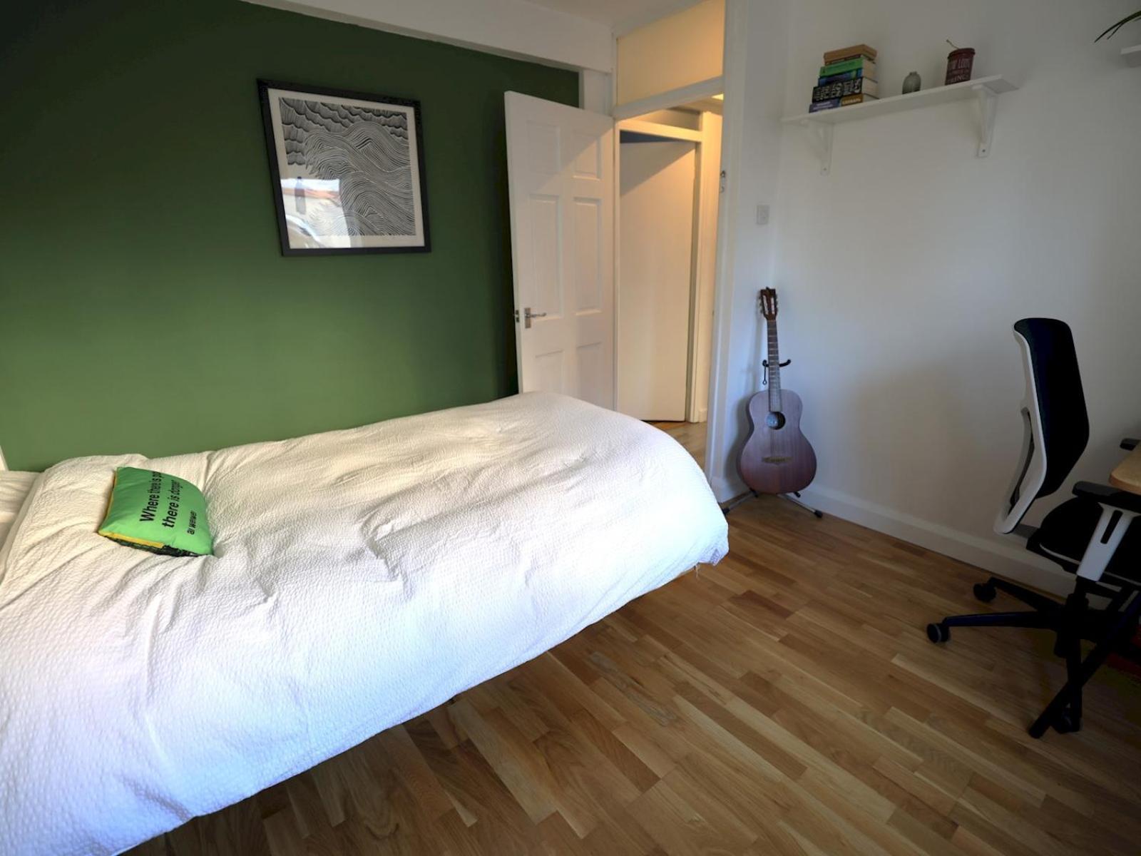 Pass The Keys Charming 2 Bed Appartement *