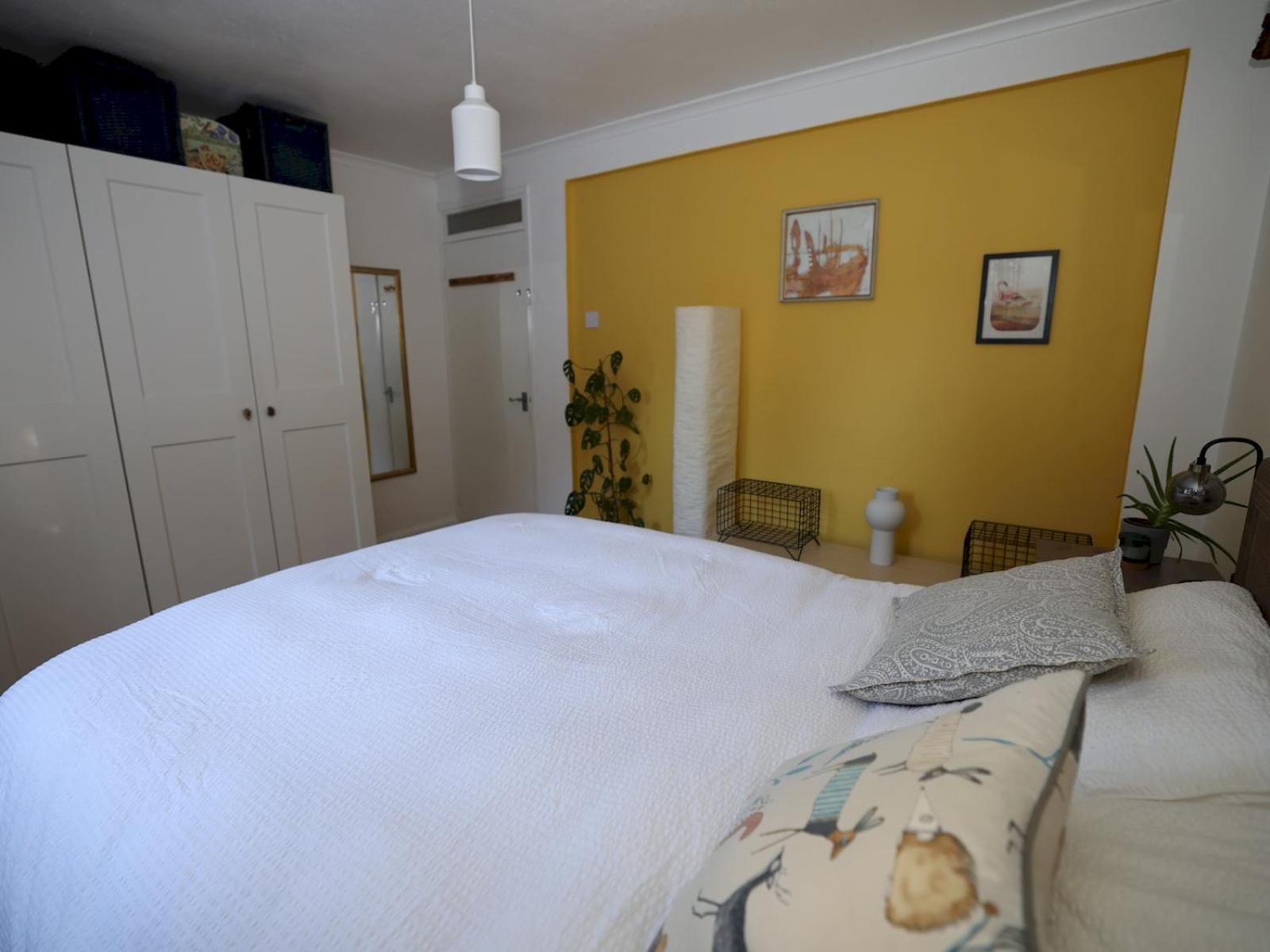 Appartement Pass The Keys Charming 2 Bed Londen