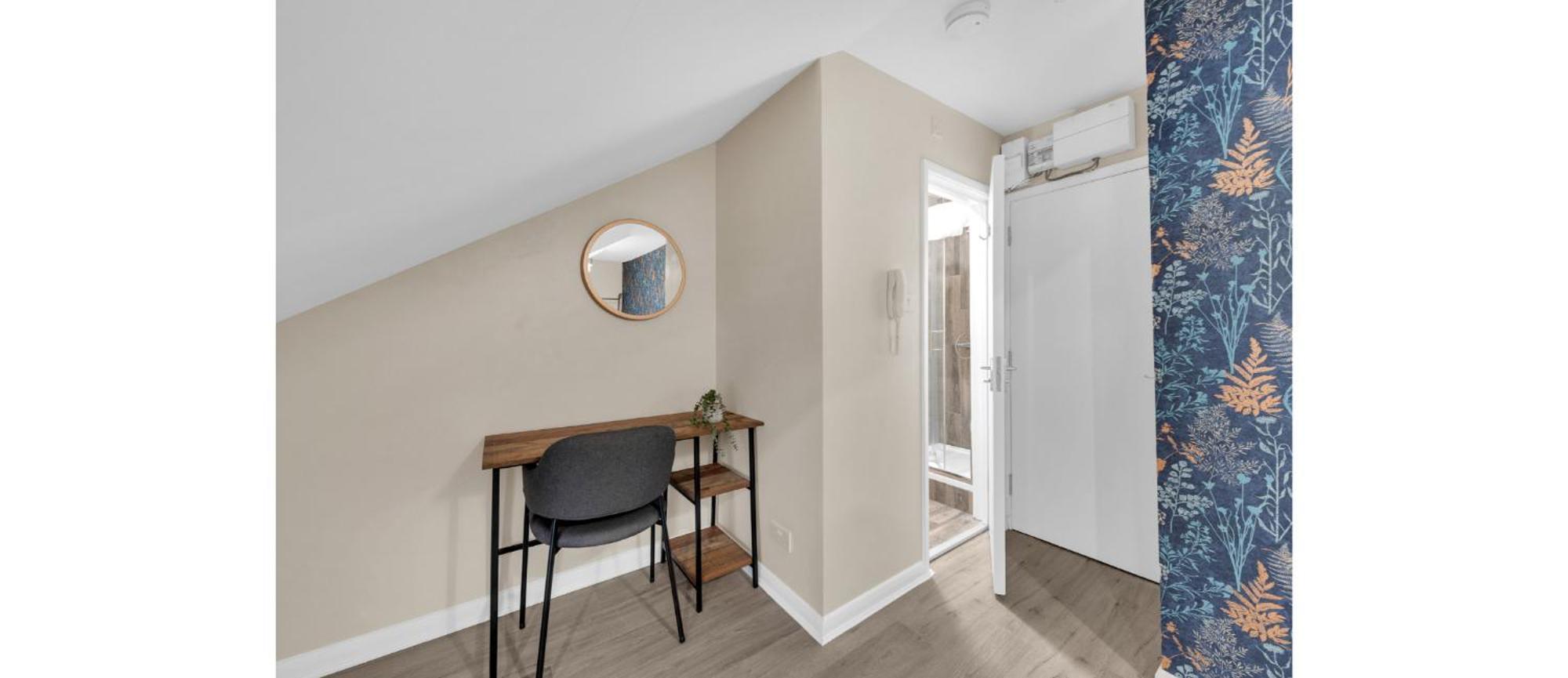 Appartement Whimsical Nook: Cozy With Separate Kitchen