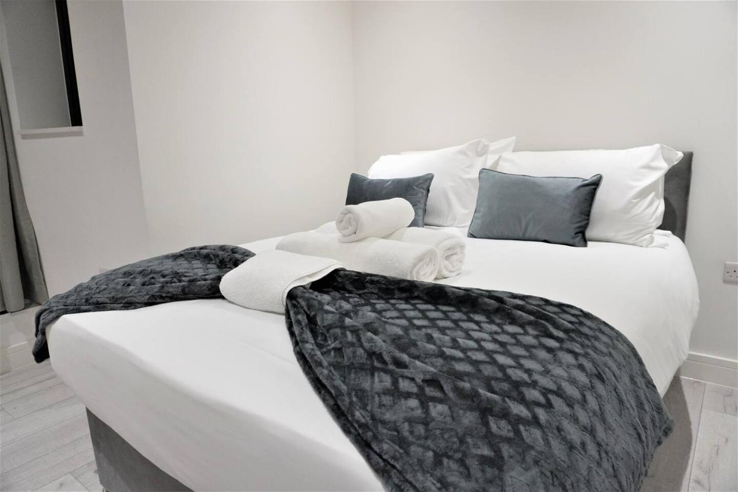 Lejlighedshotel Queens Luxury Wembley Stadium - *