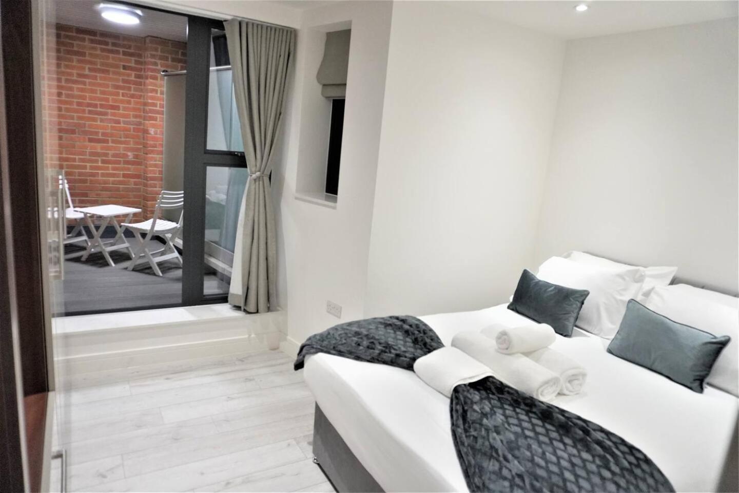 Queens Luxury Wembley Stadium - Lejlighedshotel London