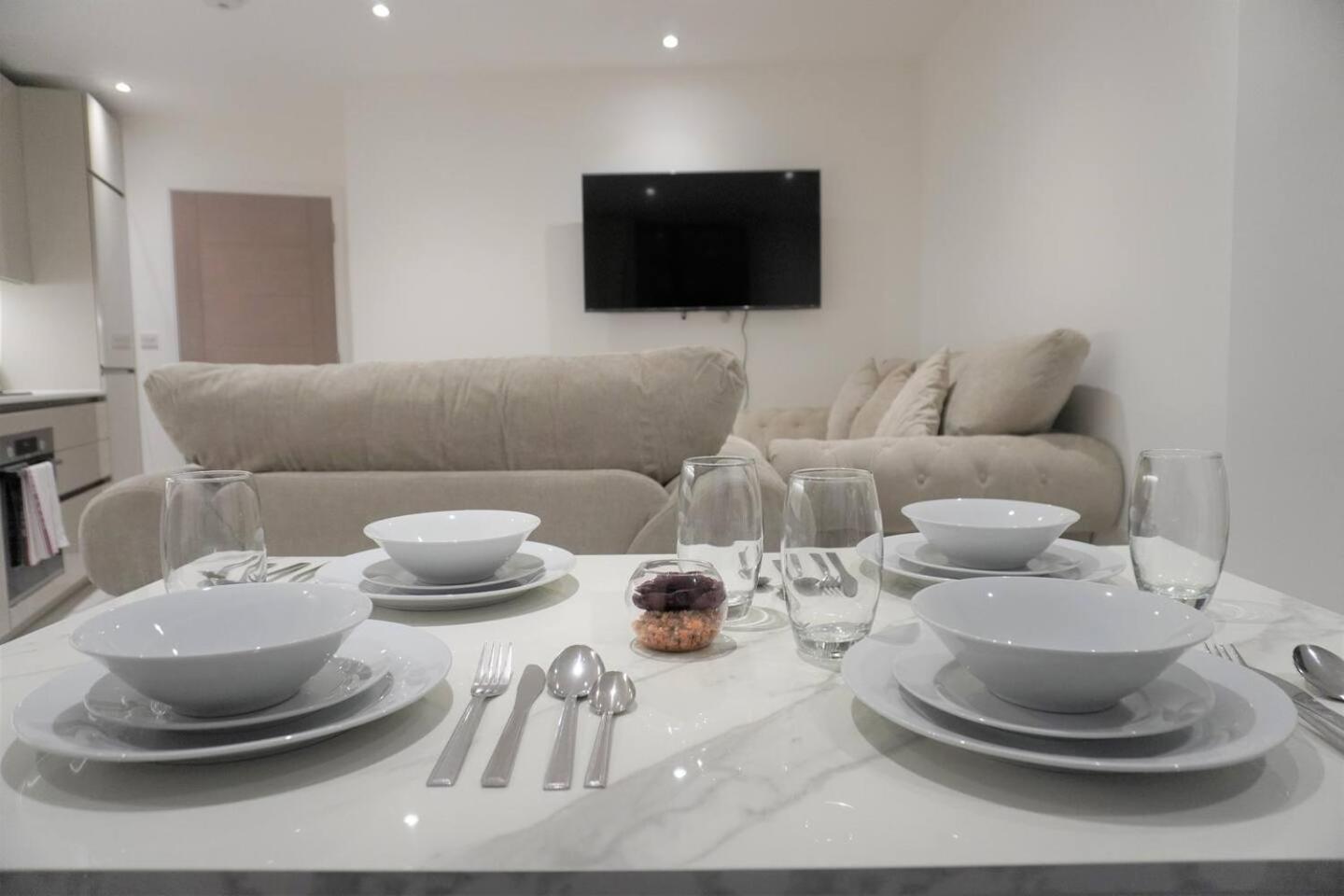 Lejlighedshotel Queens Luxury Wembley Stadium -