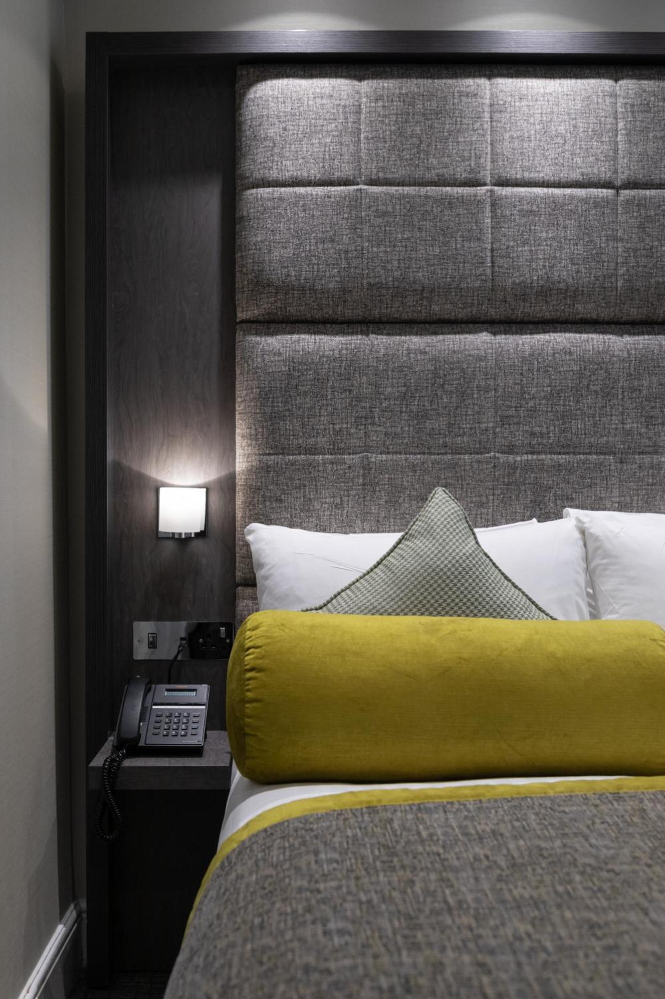 Mornington Victoria Hotel London