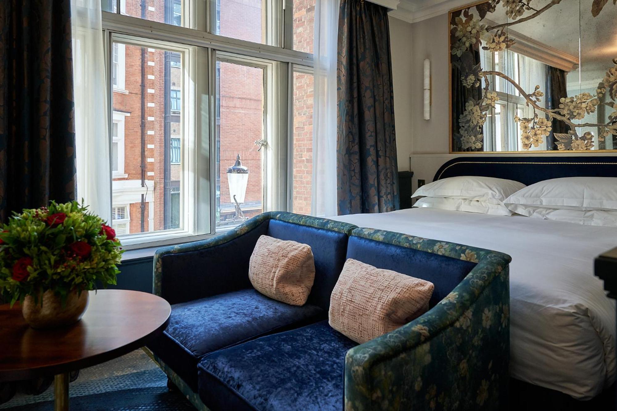 The Capital Hotel, & Townhouse 5* London
