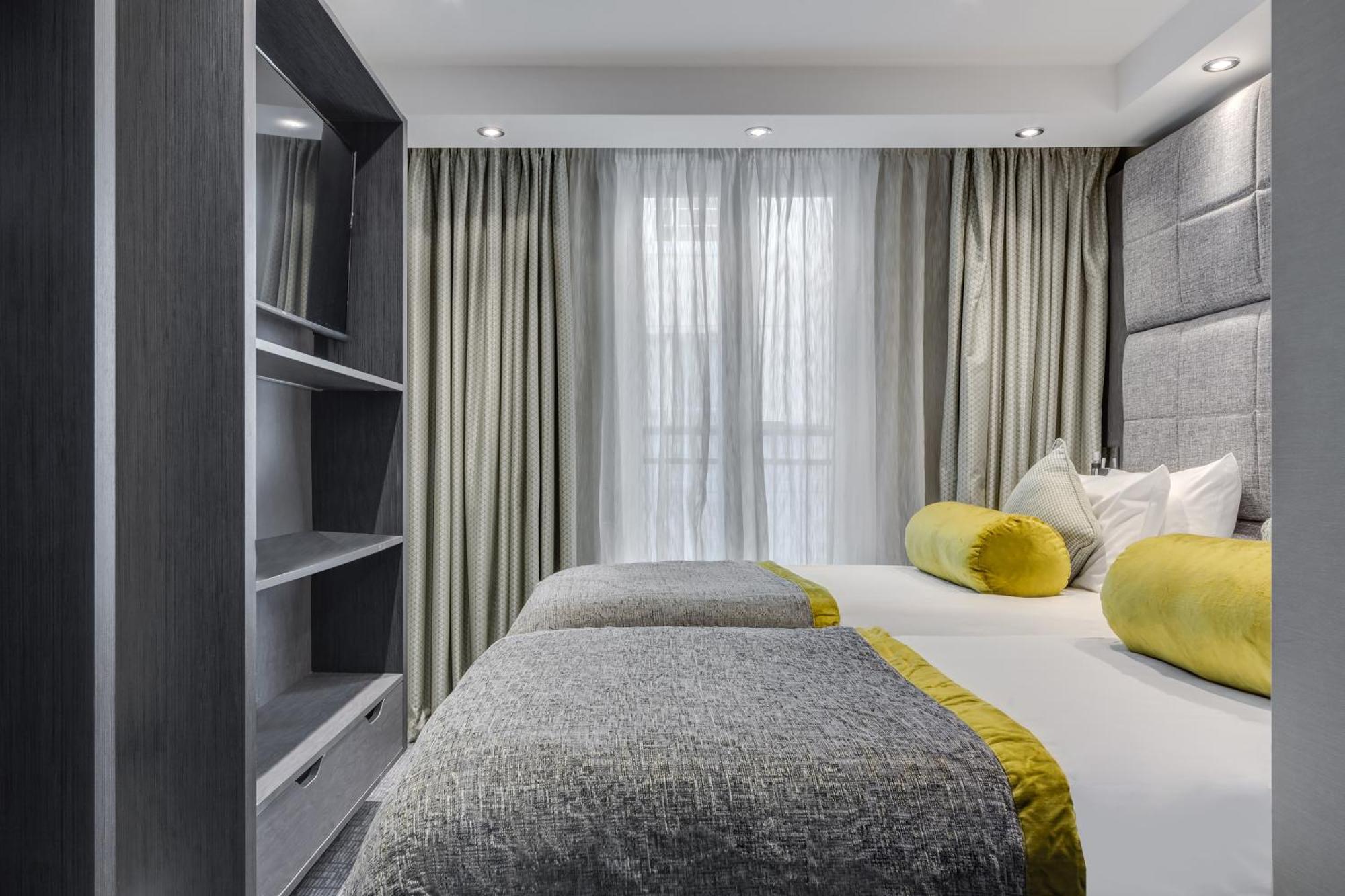 Mornington Victoria London