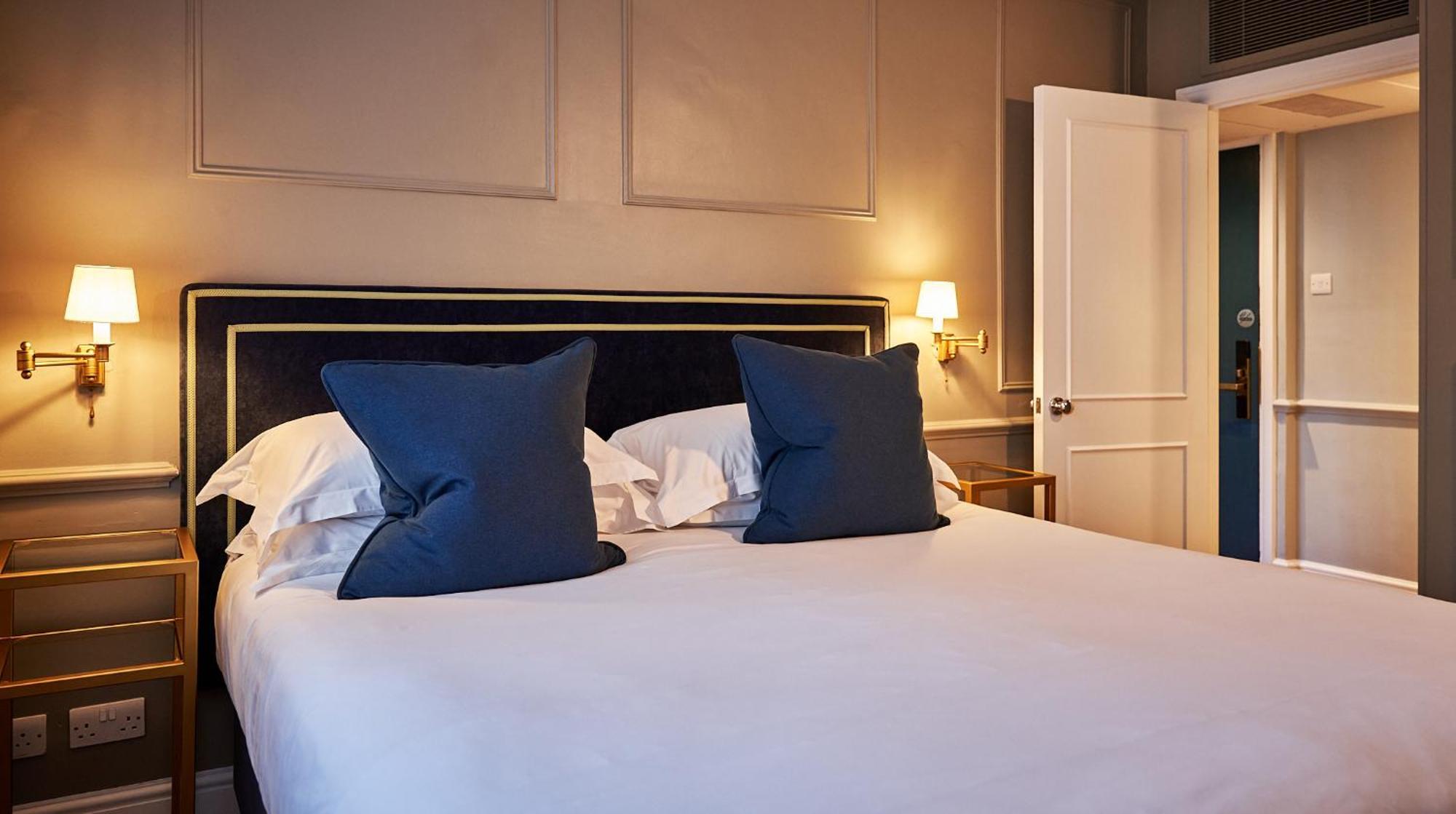 The Capital Hotel, & Townhouse 5*