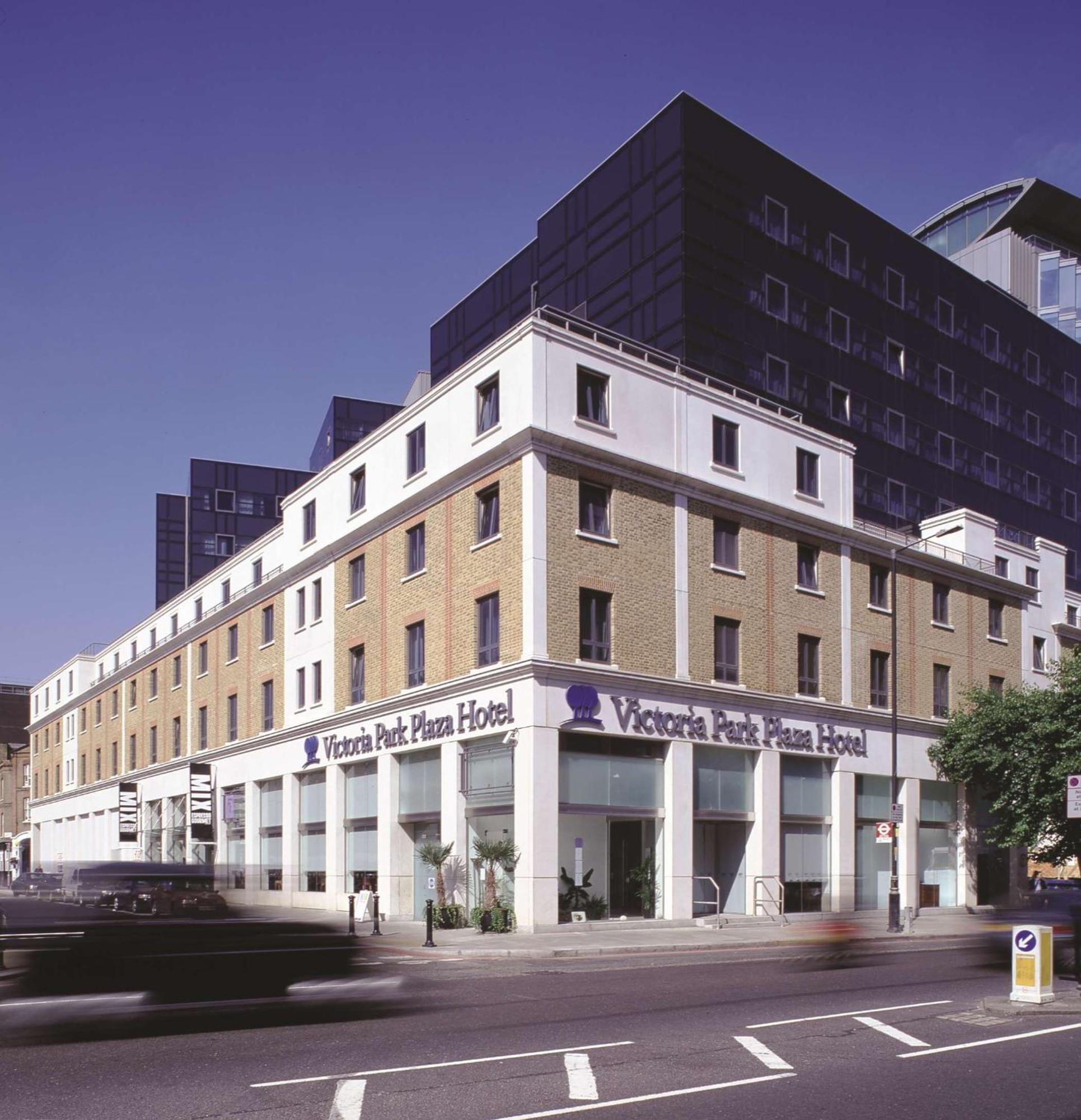 Hotel Park Plaza Victoria London