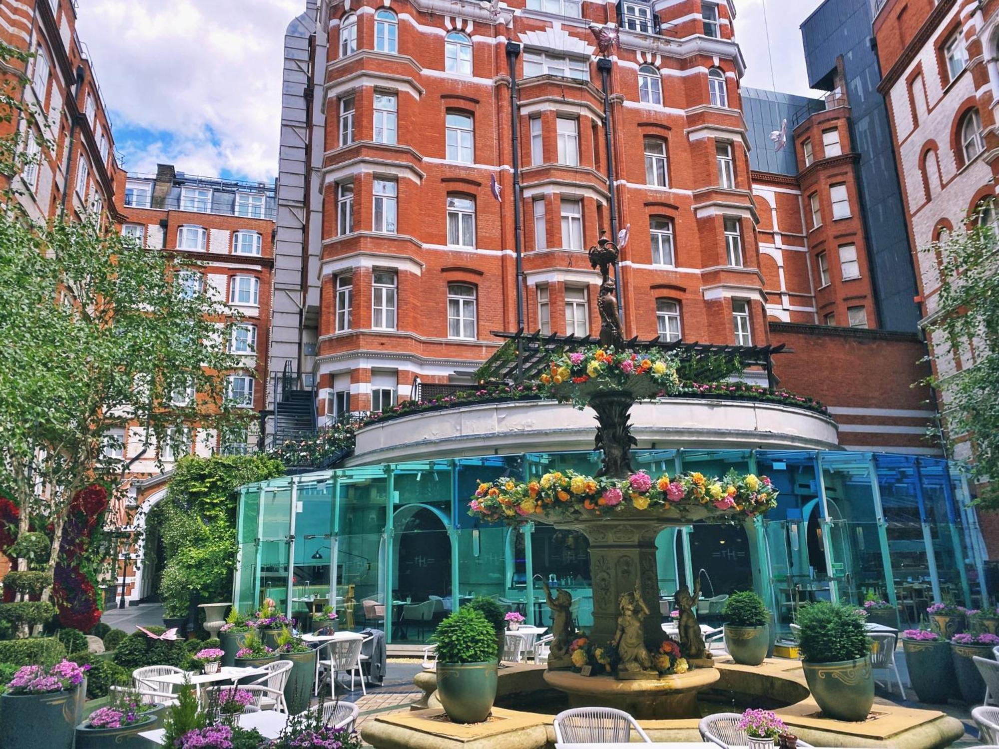 St. James' Court, A Taj Hotel, Hotel