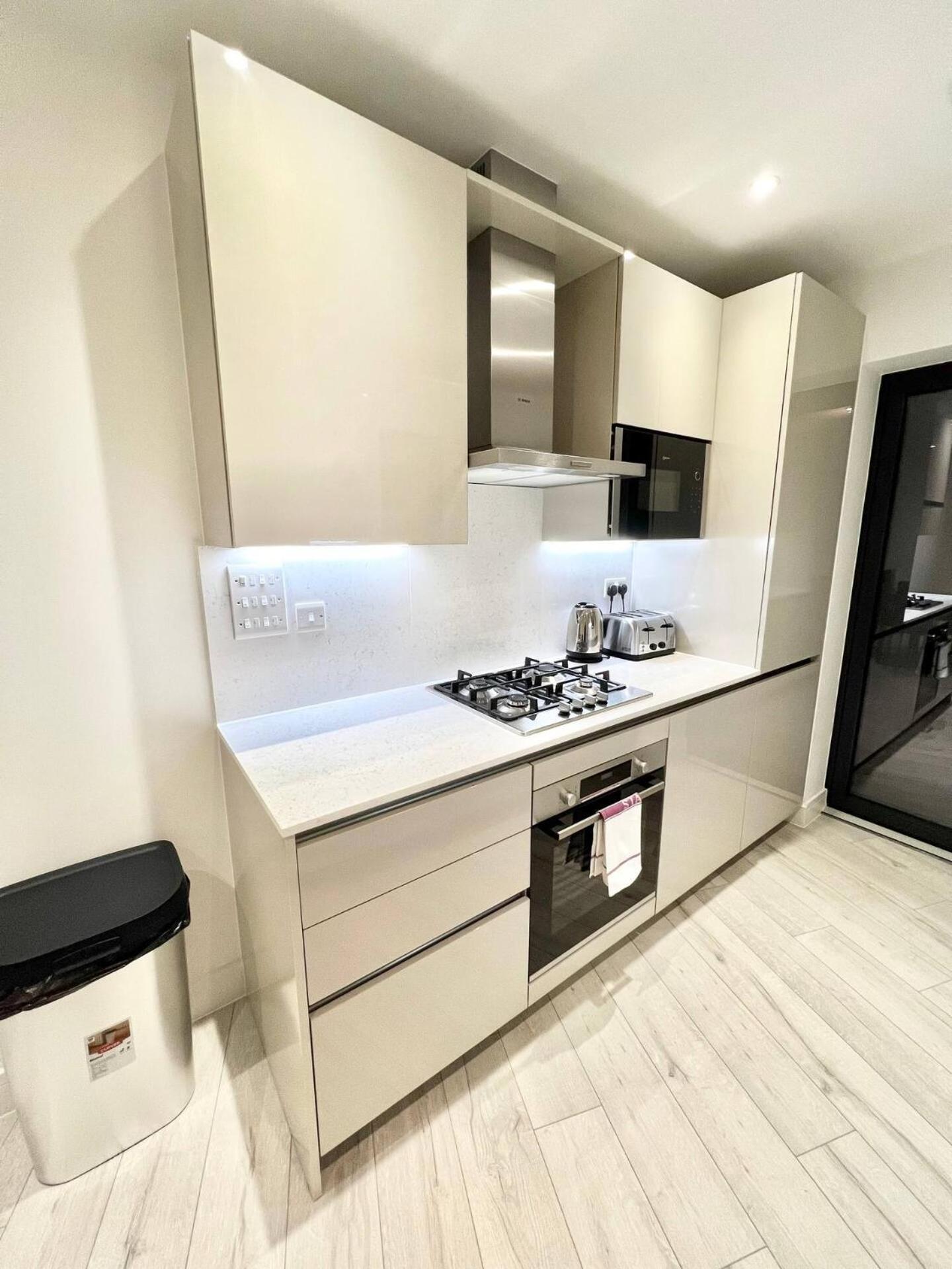 Queens Luxury Wembley Stadium - Lejlighedshotel *