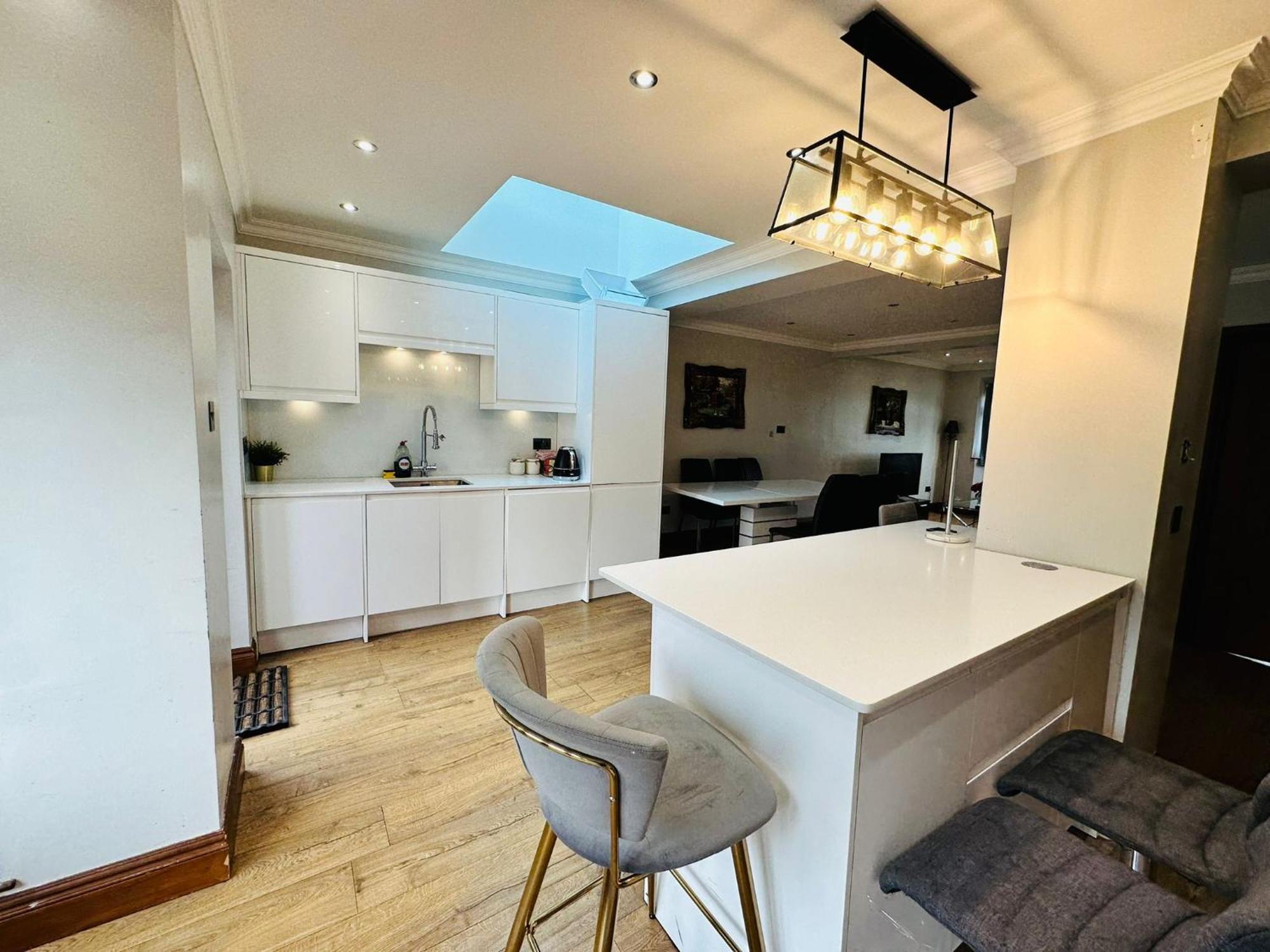Lejlighed Spacious 6 Bed In Wembly, London