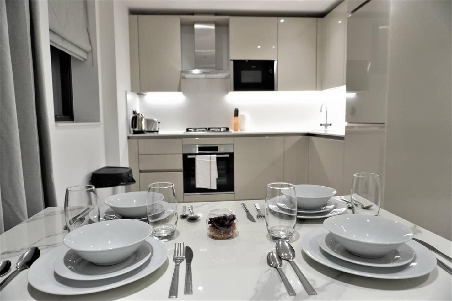 Queens Luxury Wembley Stadium - Lejlighedshotel