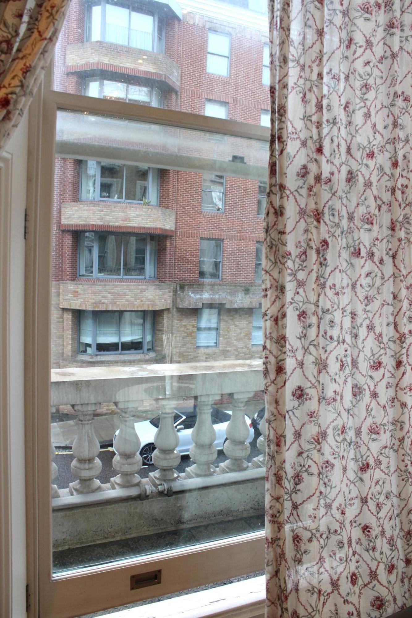 Modernized South Kensington Appartement *