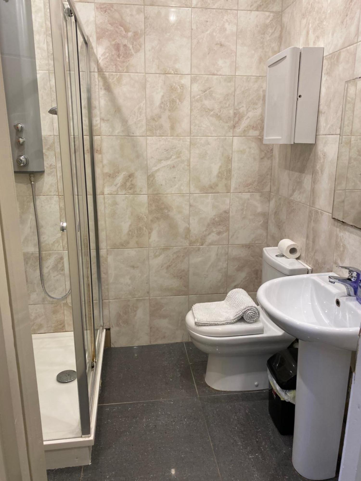 Spacious 3-bed In * London