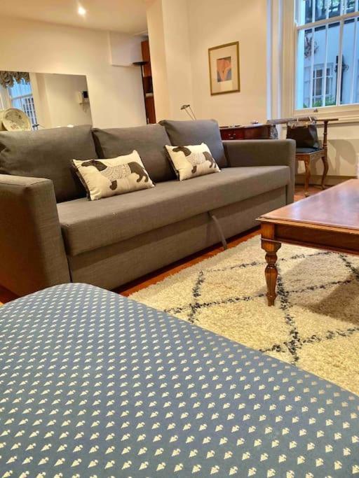 Appartement Spacious Flat In The Desirable Area Of *