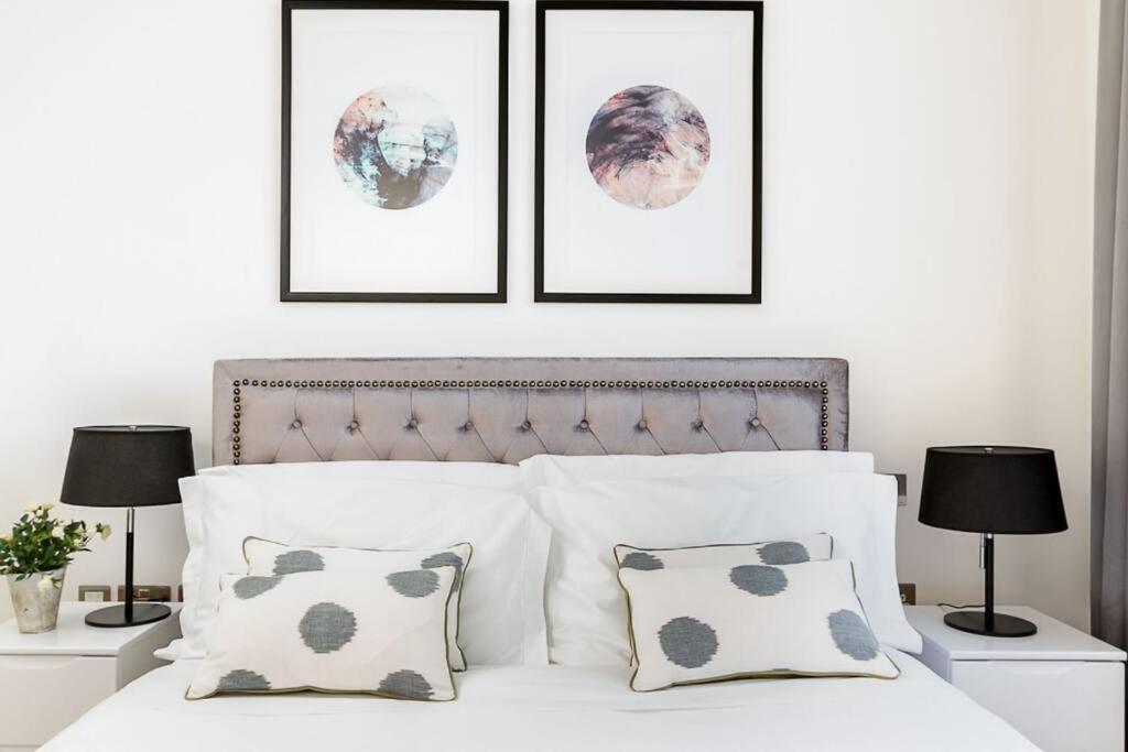 Lovely 2 Beds Flat - A/c - Lift. Lejlighed *