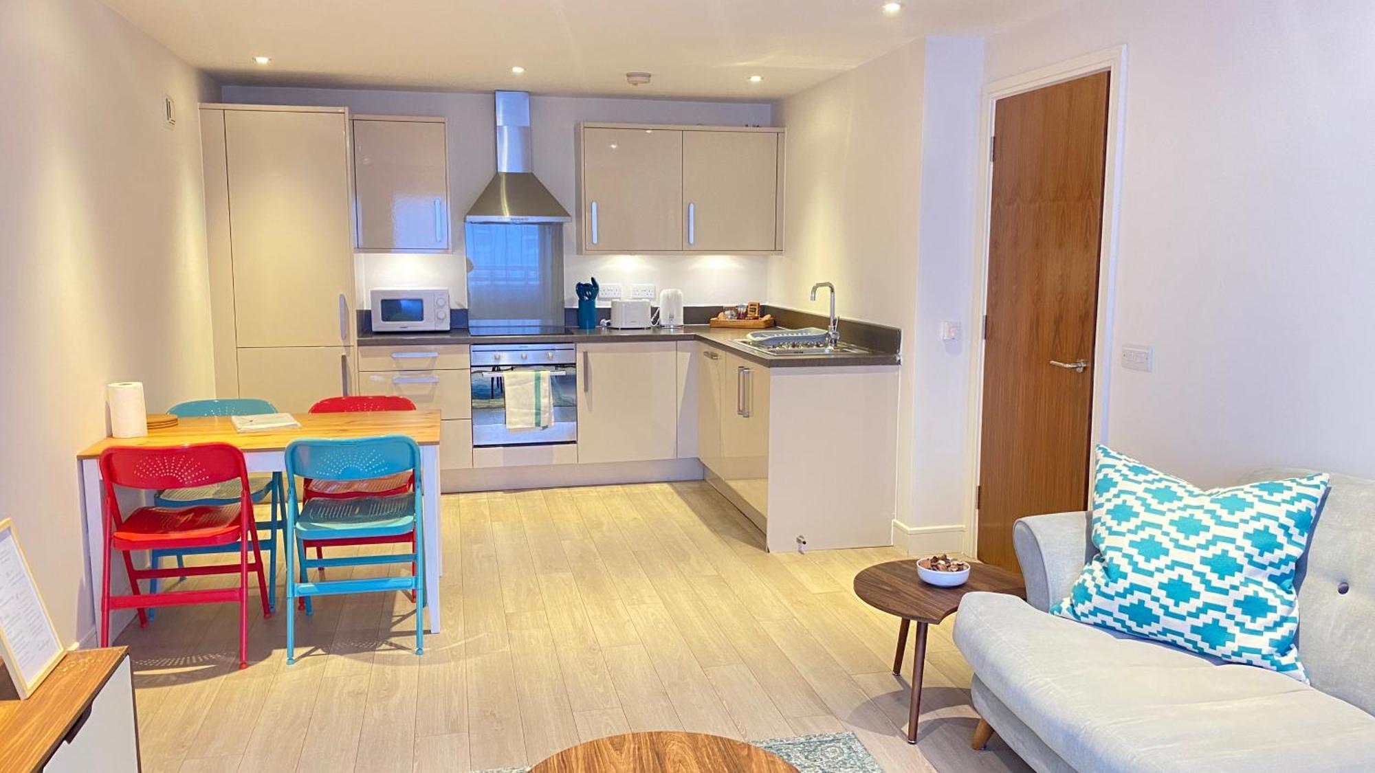 Harrow - 1 Bedroom - Parking * Londen