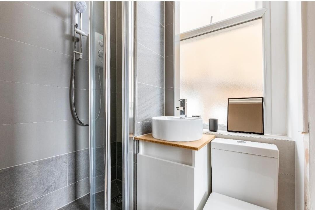 Appartamento Stunning Studio Flats In Penge Londra