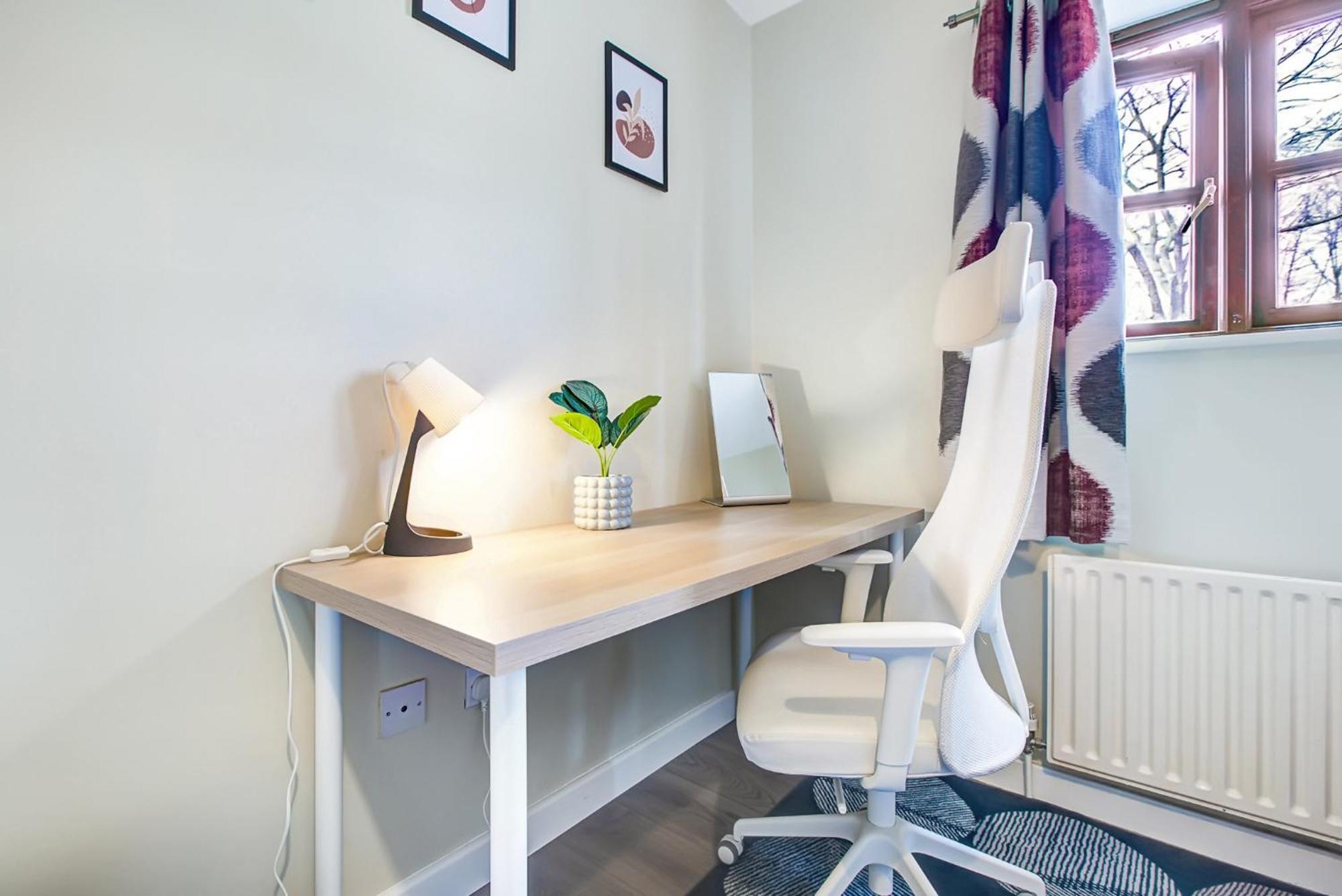 Spacious & Modern 2 Bed Sleeps 5 In Walthamstow Appartement