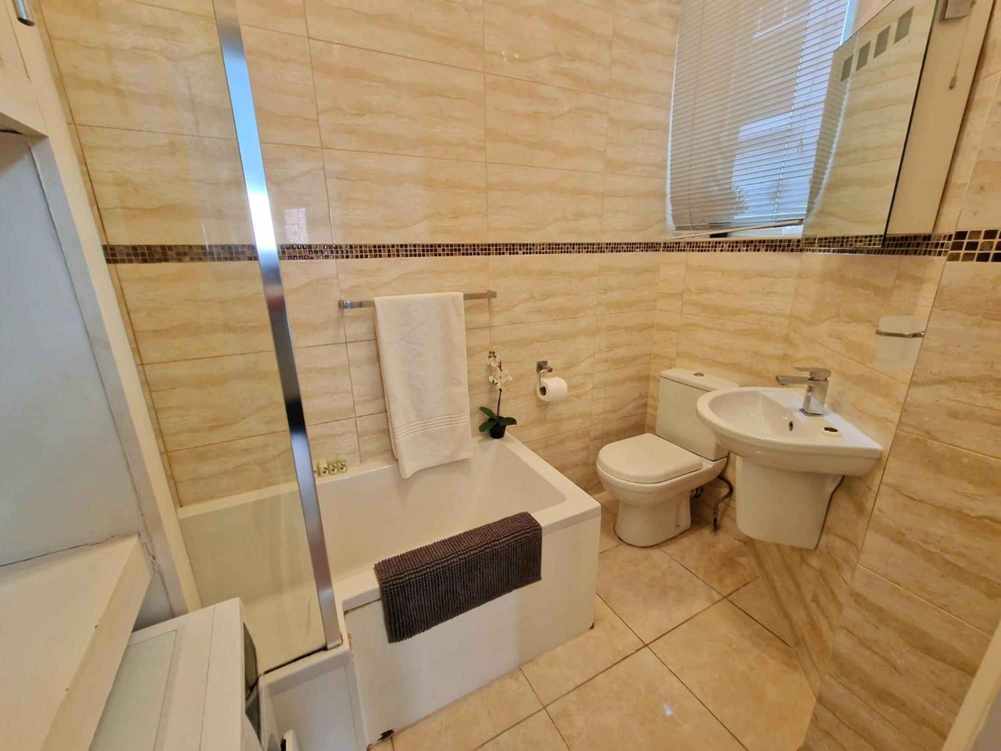 Cozy Flat, 5 Minute Walk To Oxford Circus * Londen