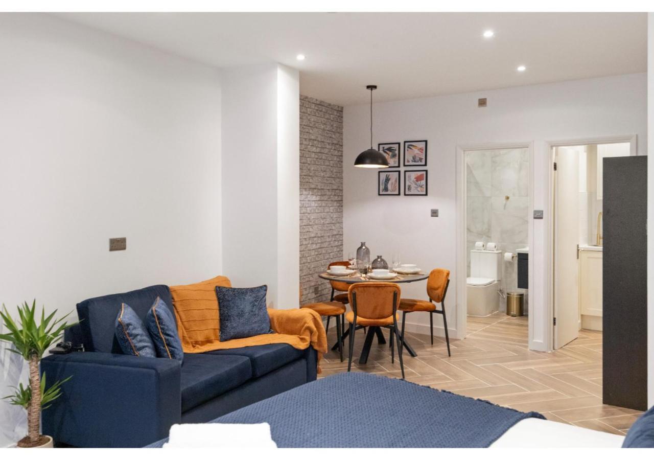 Comfortable Flat In The Heart Of * Londres