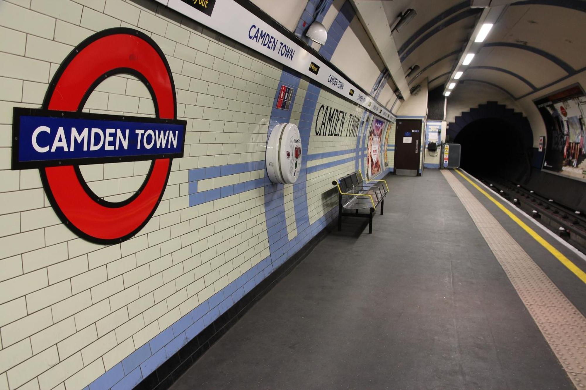 Deluxe - 1 Min Away From Camden Market And Station Apartment *