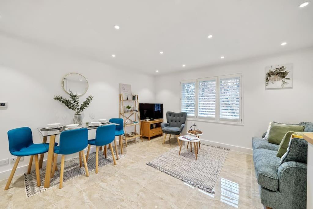 Stylish Contemporary 1 Bed Flat Near Bridge Appartamento Londra