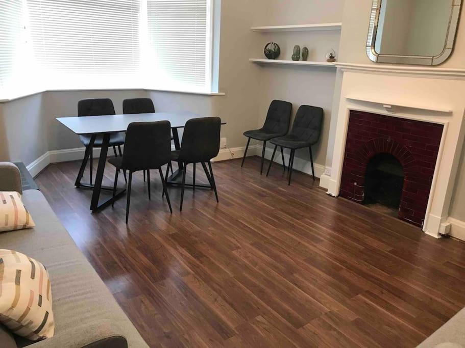 Leilighet Spacious Kosher Flat In Golders London