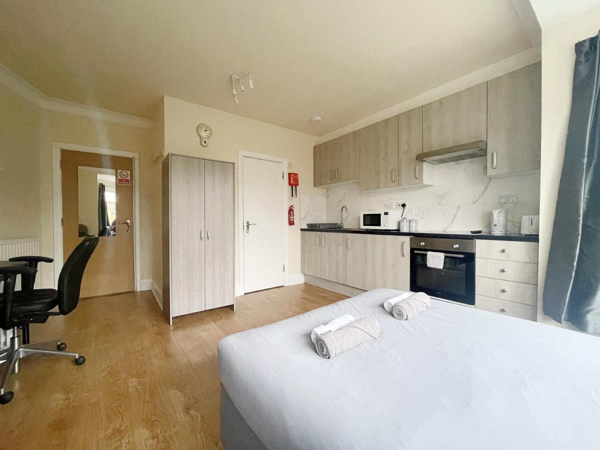 Large Cosy 15min From Privatunterkunft London