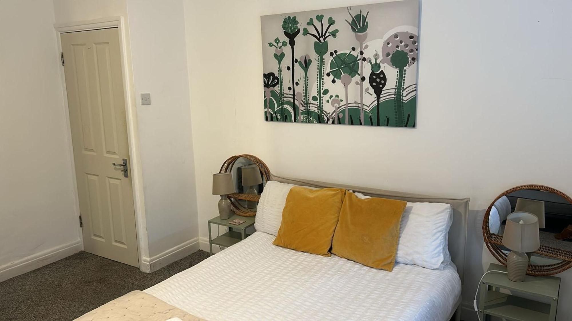 Wandsworth, South Deluxe King 3 Homestay *