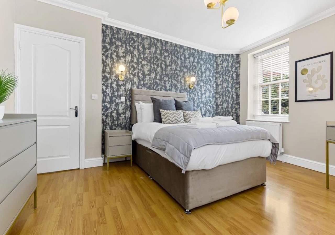 Leilighet Charm: Stylish & Comfy 2br Flat In