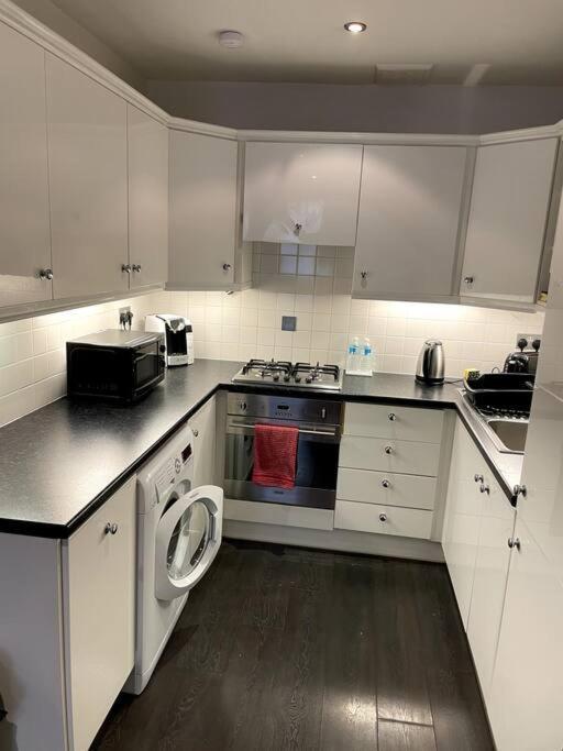 Large Studio In Central London,near Hyde Park Leilighet *