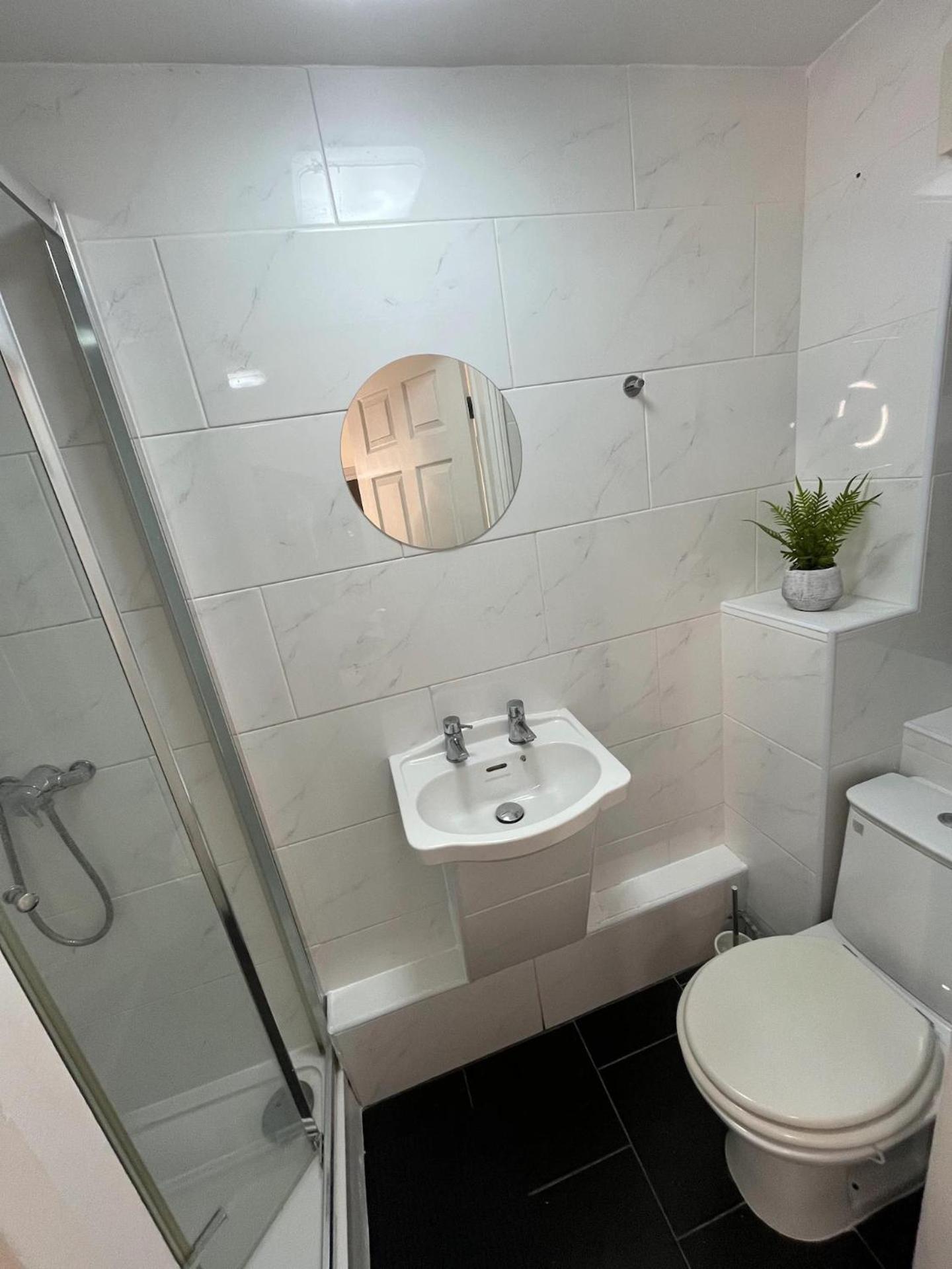 Contemporary Style In The Heart Of Leilighet London