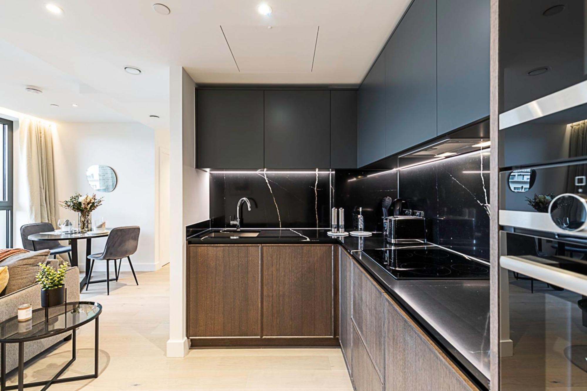 Chic And Sleek Oasis London