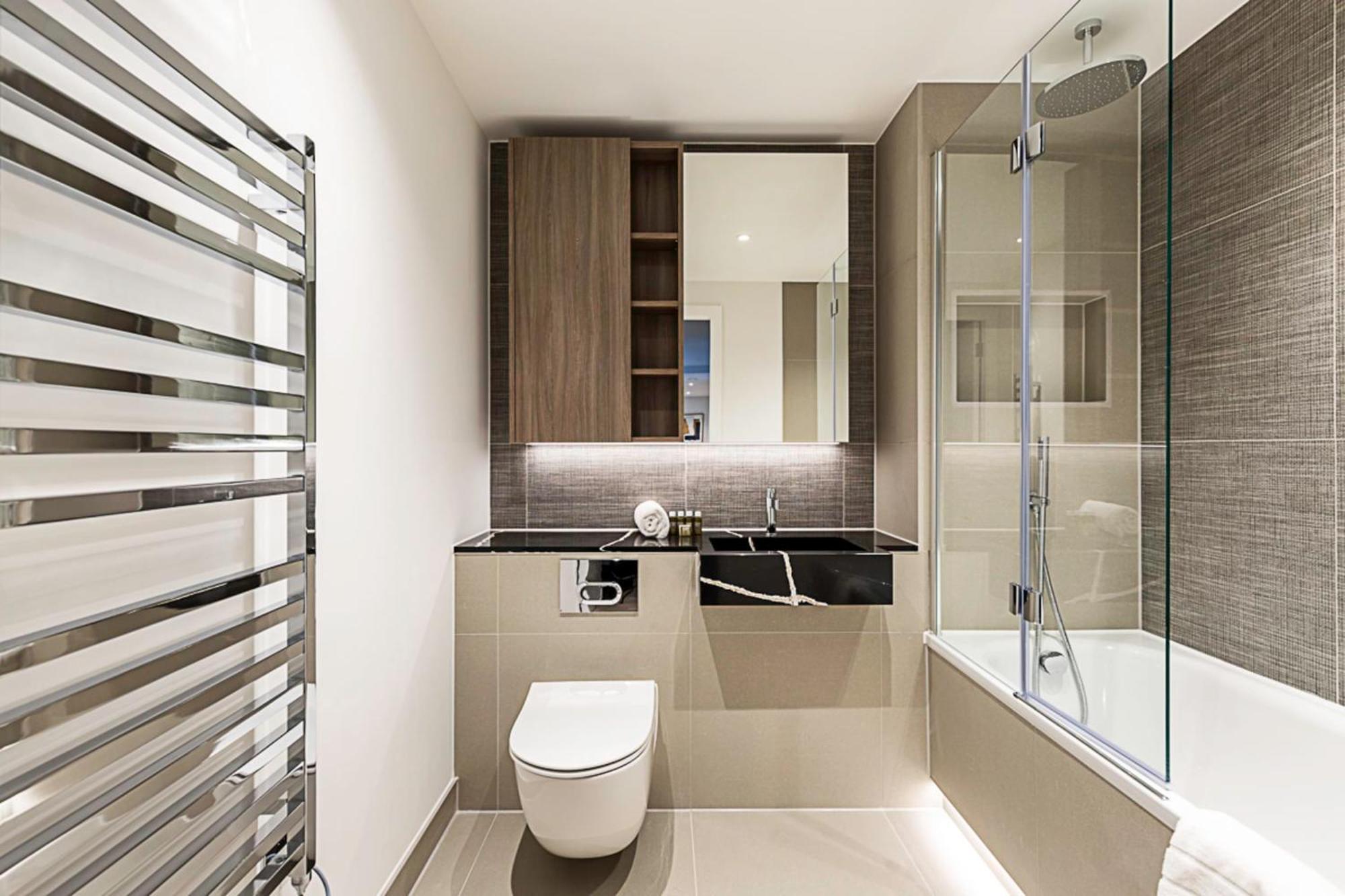 Apartment Chic And Sleek Oasis London