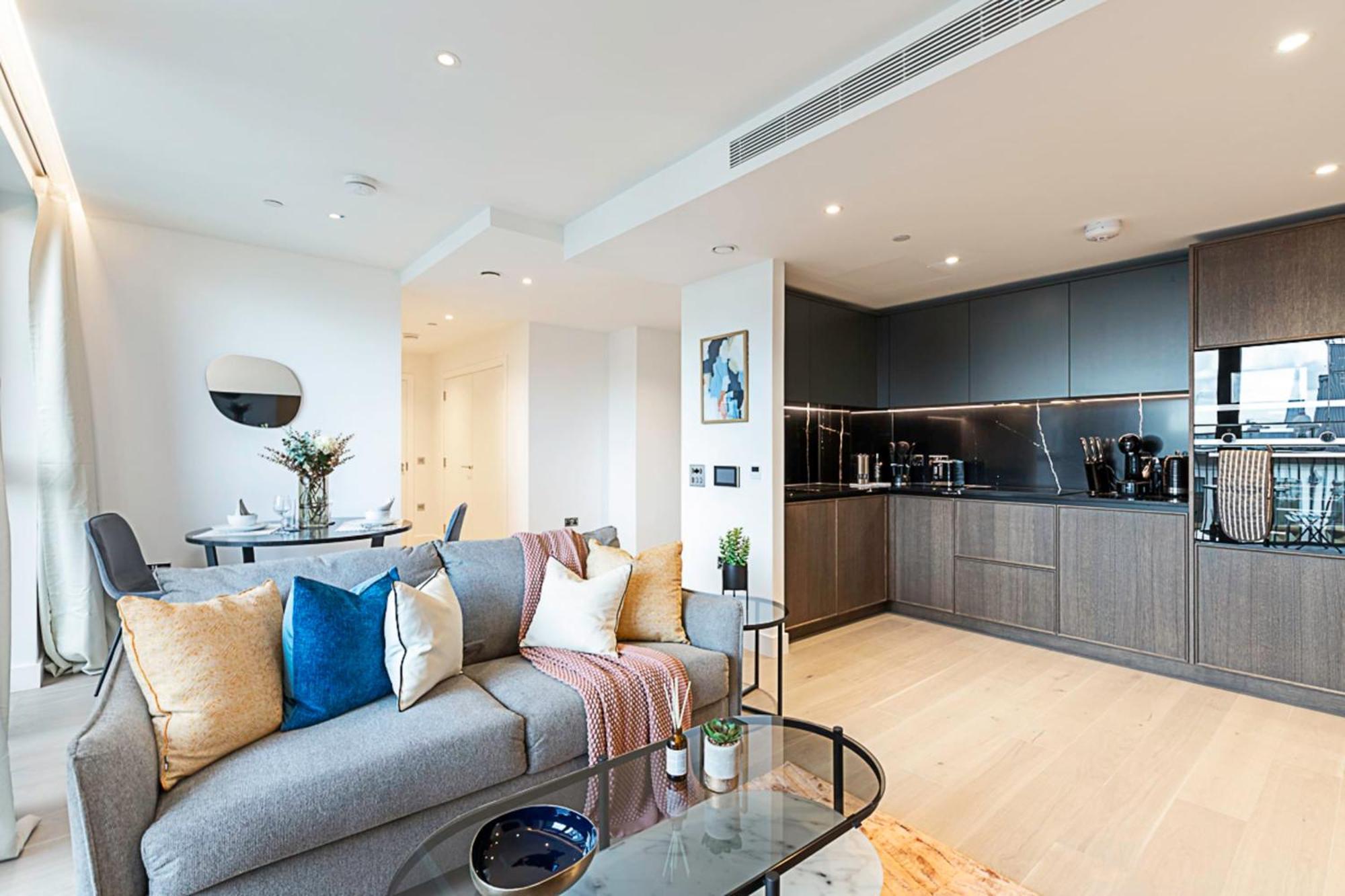 Chic And Sleek Oasis Apartment