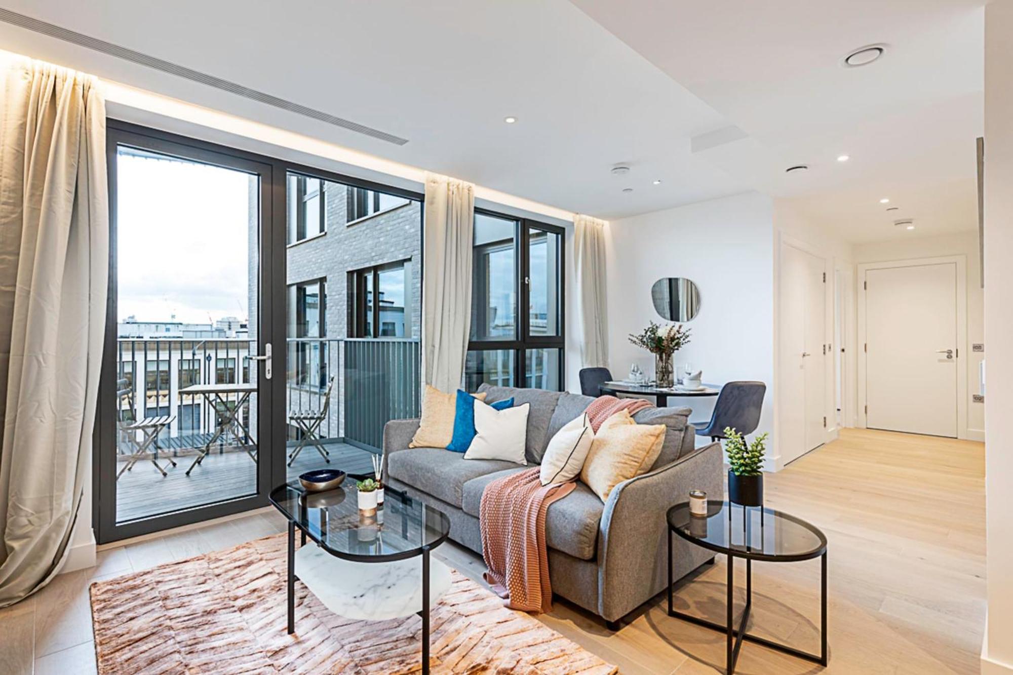 Chic And Sleek Oasis * London