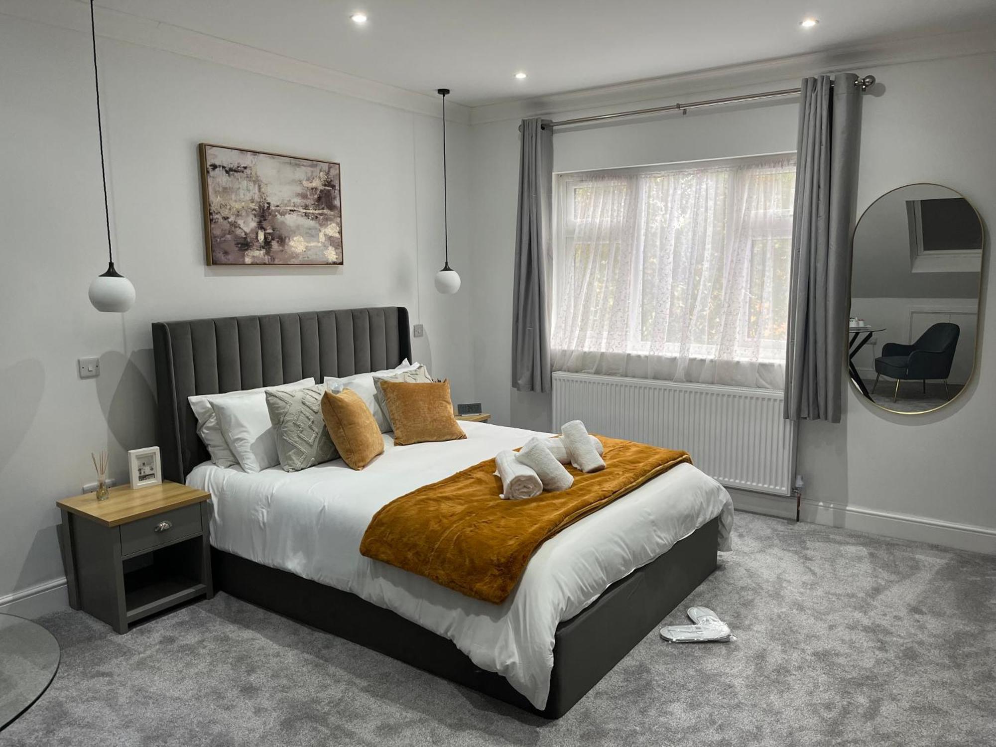Luxury Ensuite In Apartment London