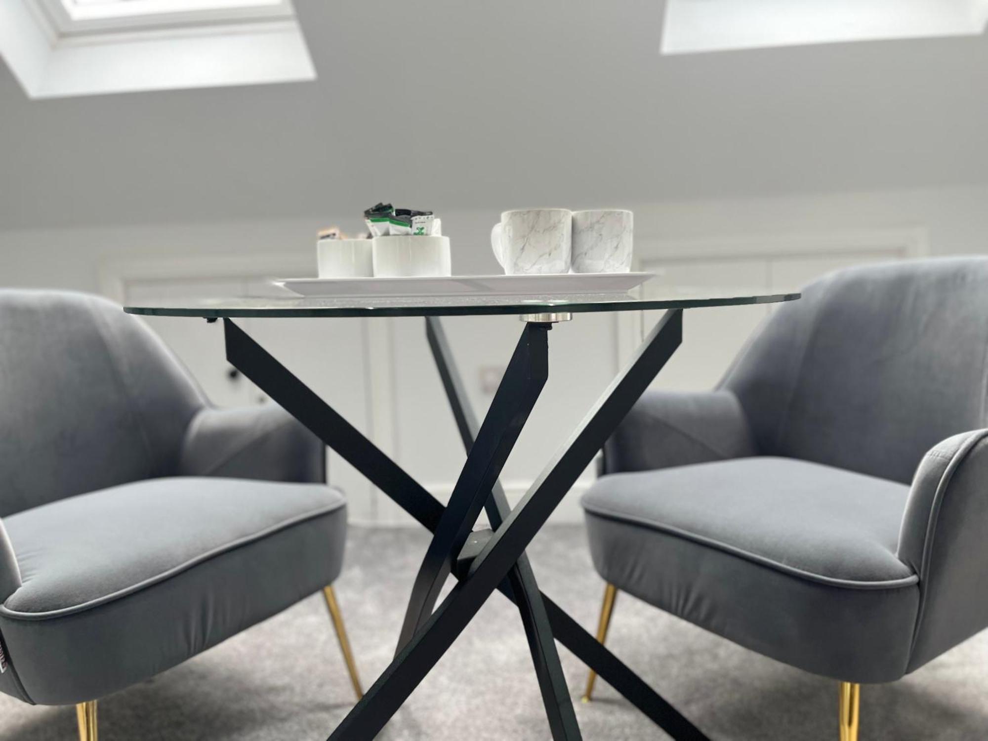 Luxury Ensuite In Apartment London