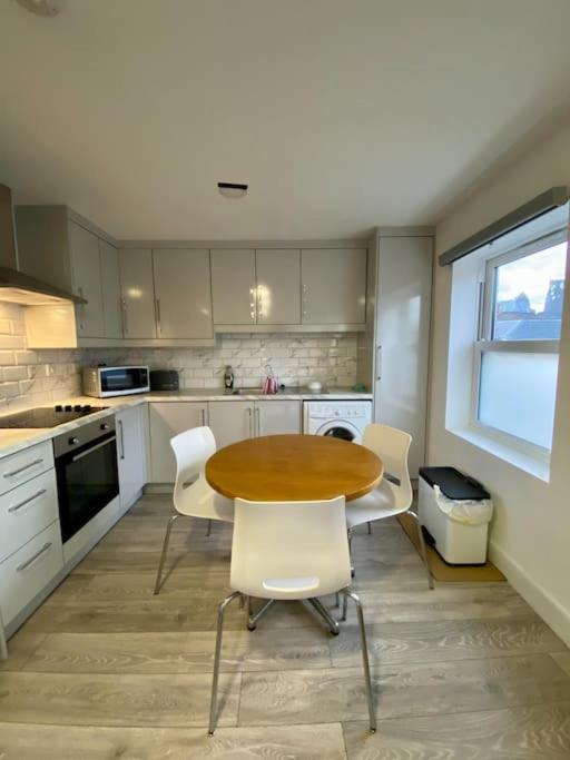 #7 Prime Living Location Appartement *