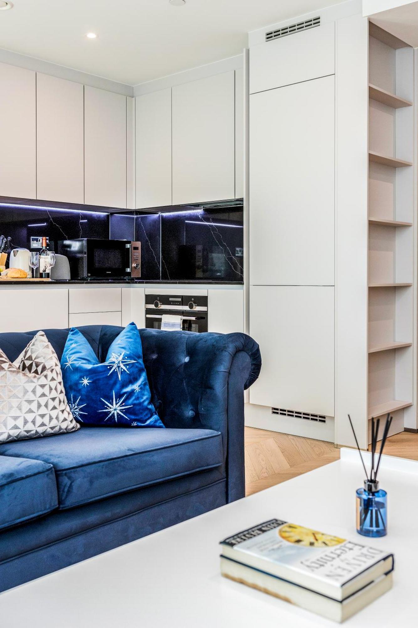 Appartamento New Riverside Sleeps 5 Easy To Tour Londra