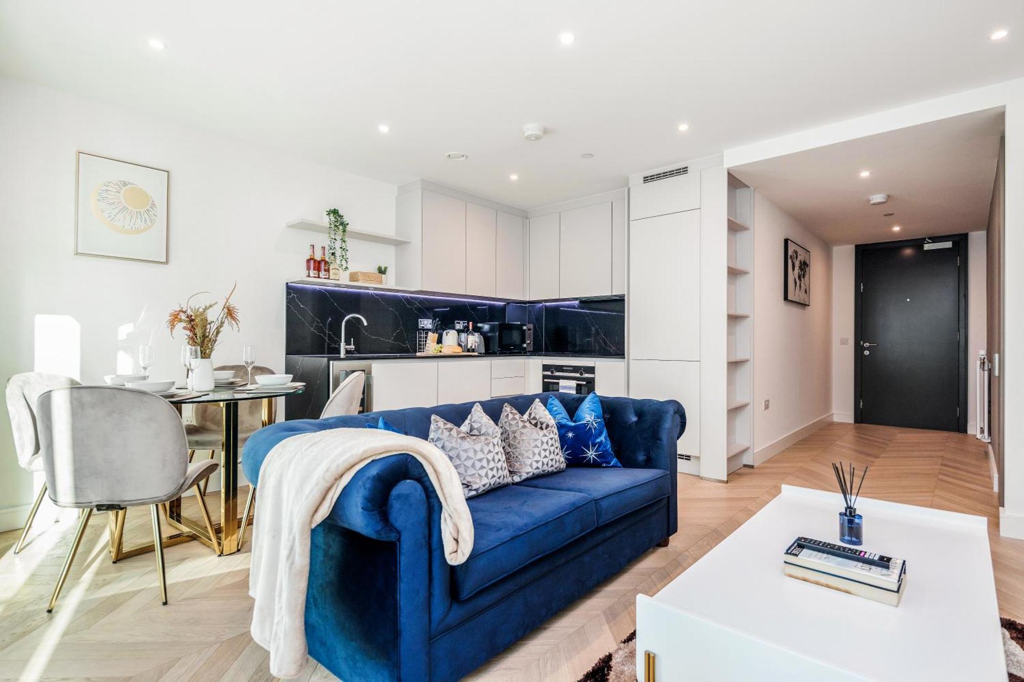 New Riverside Sleeps 5 Easy To Tour Londra