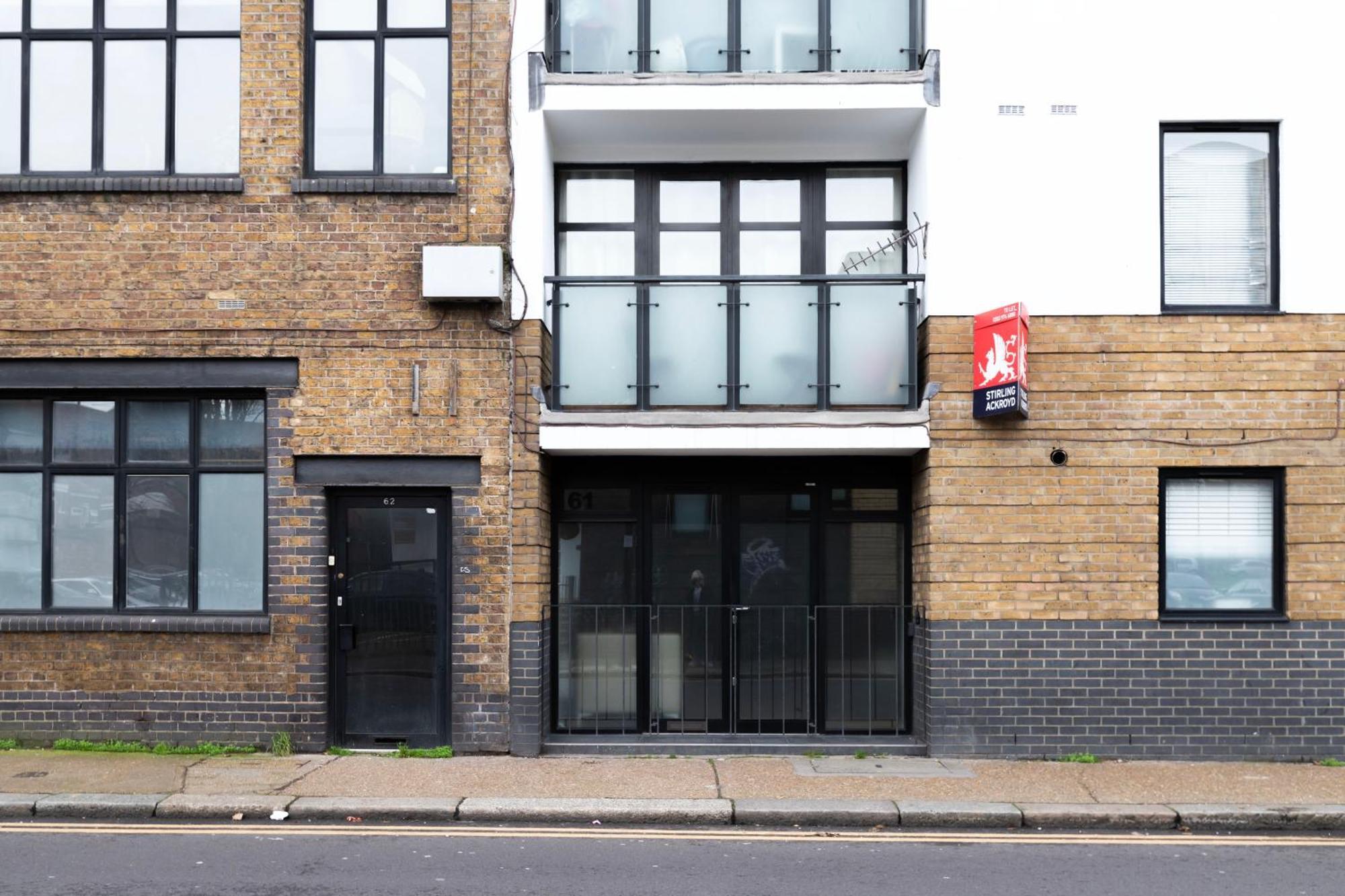 Cosy Ground Floor Apartment London