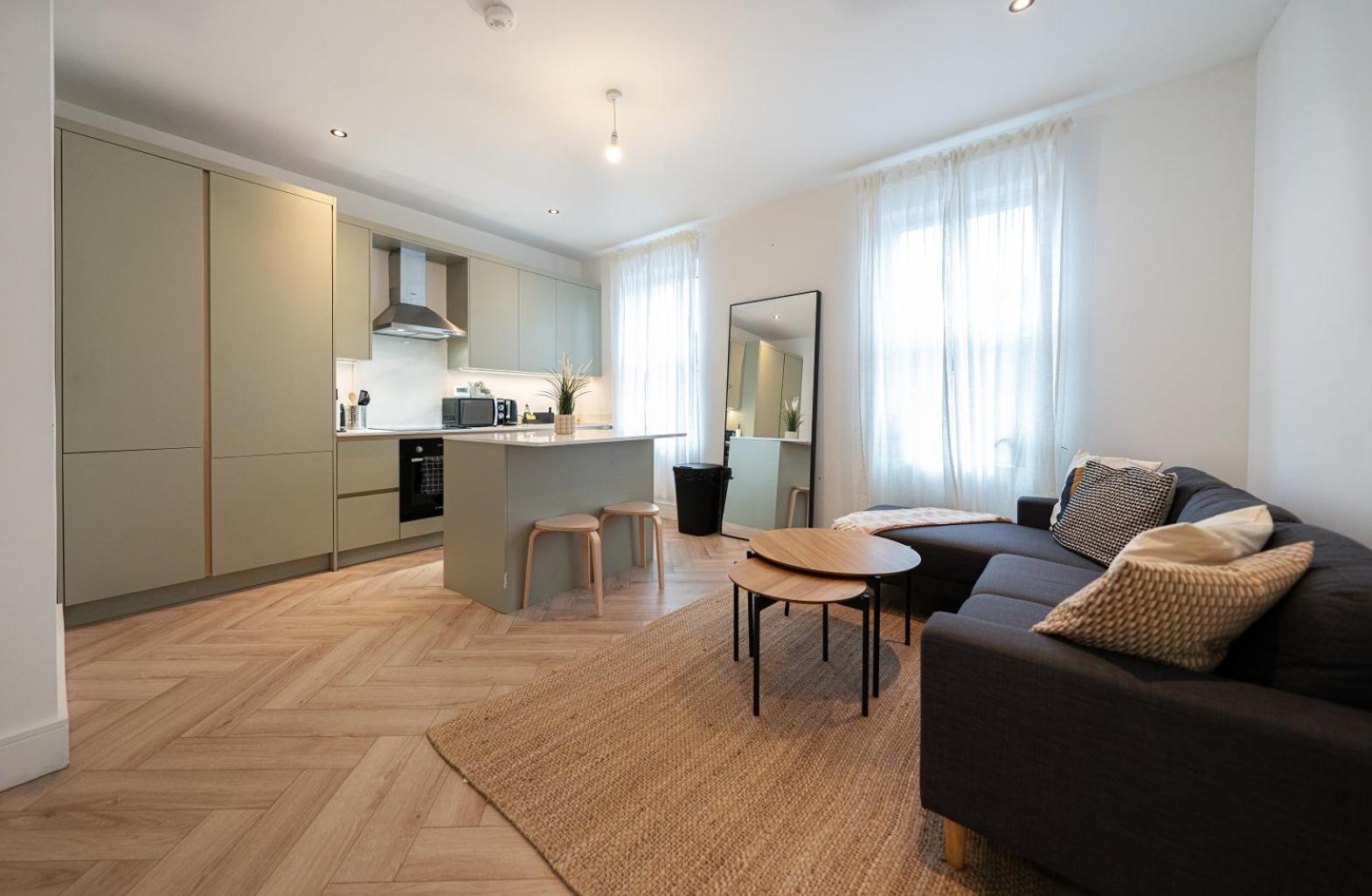 The Battersea Scenery - Elegant 2bdr Flat Leilighet *