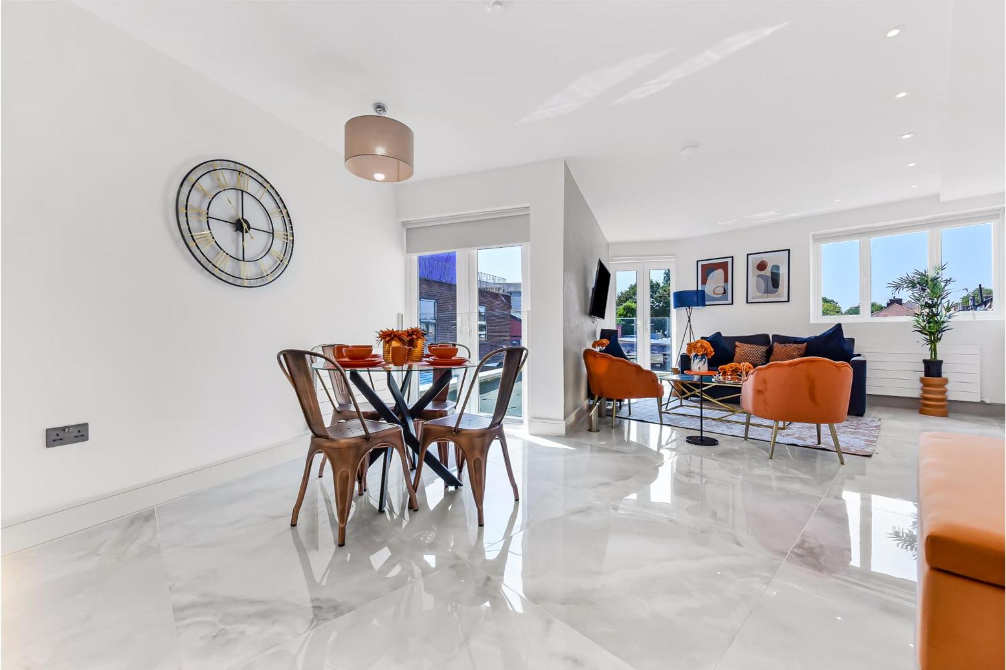 Lejlighed Beautiful, Stylish & Modern - Great For Transport! London