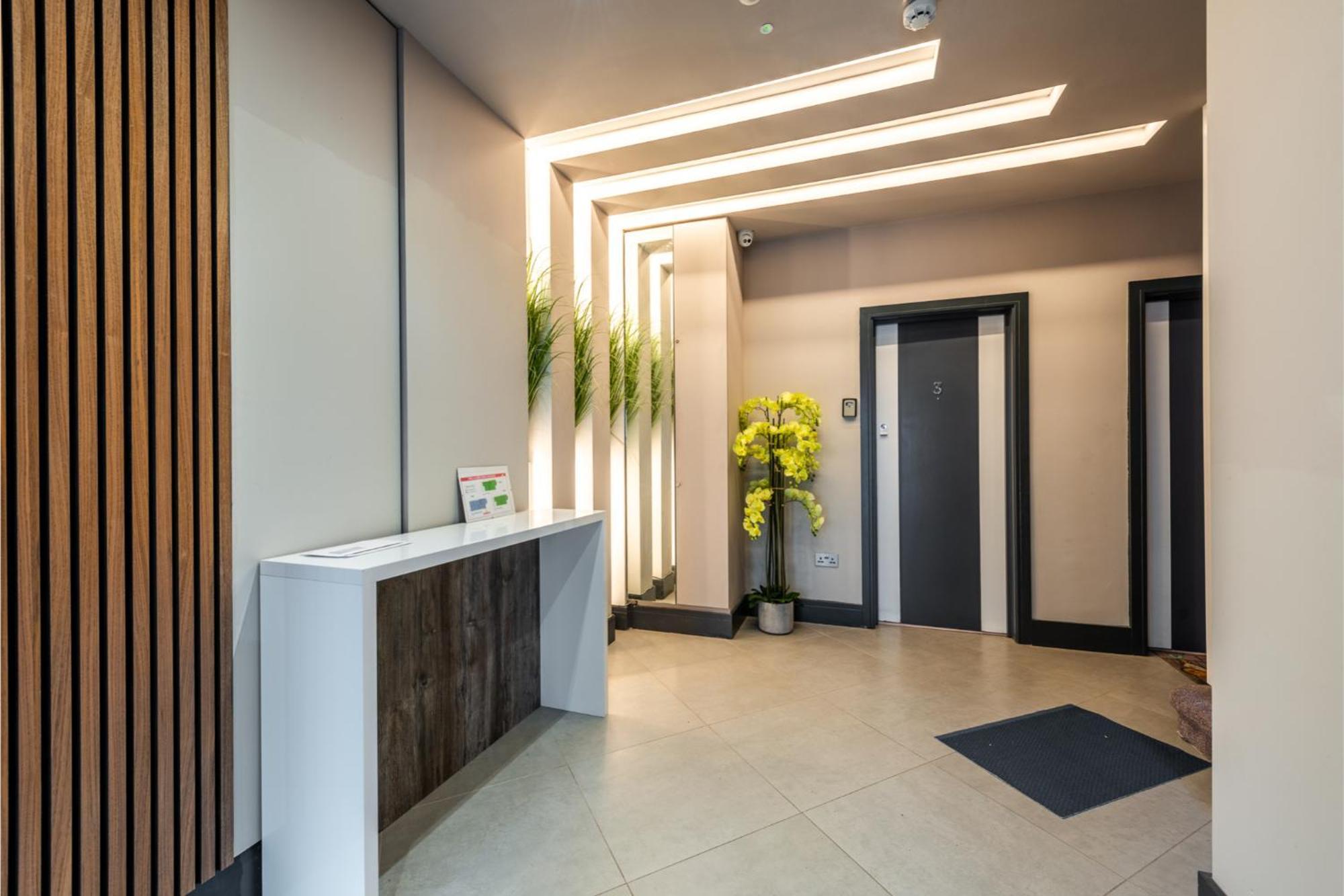 Chic Studio W/ Outdoor Space -excellent Location Lejlighed London