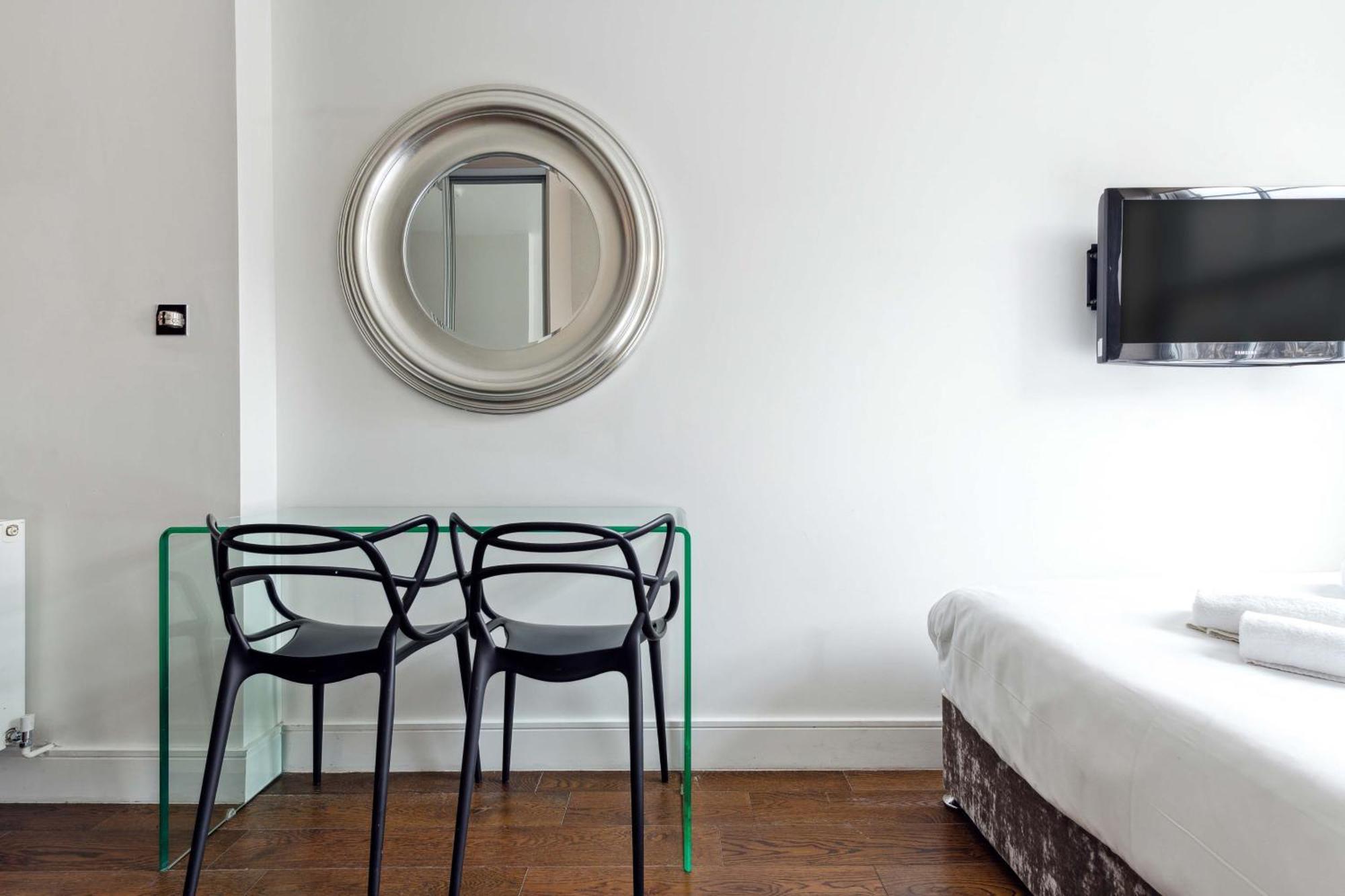 Apartment Golden Square