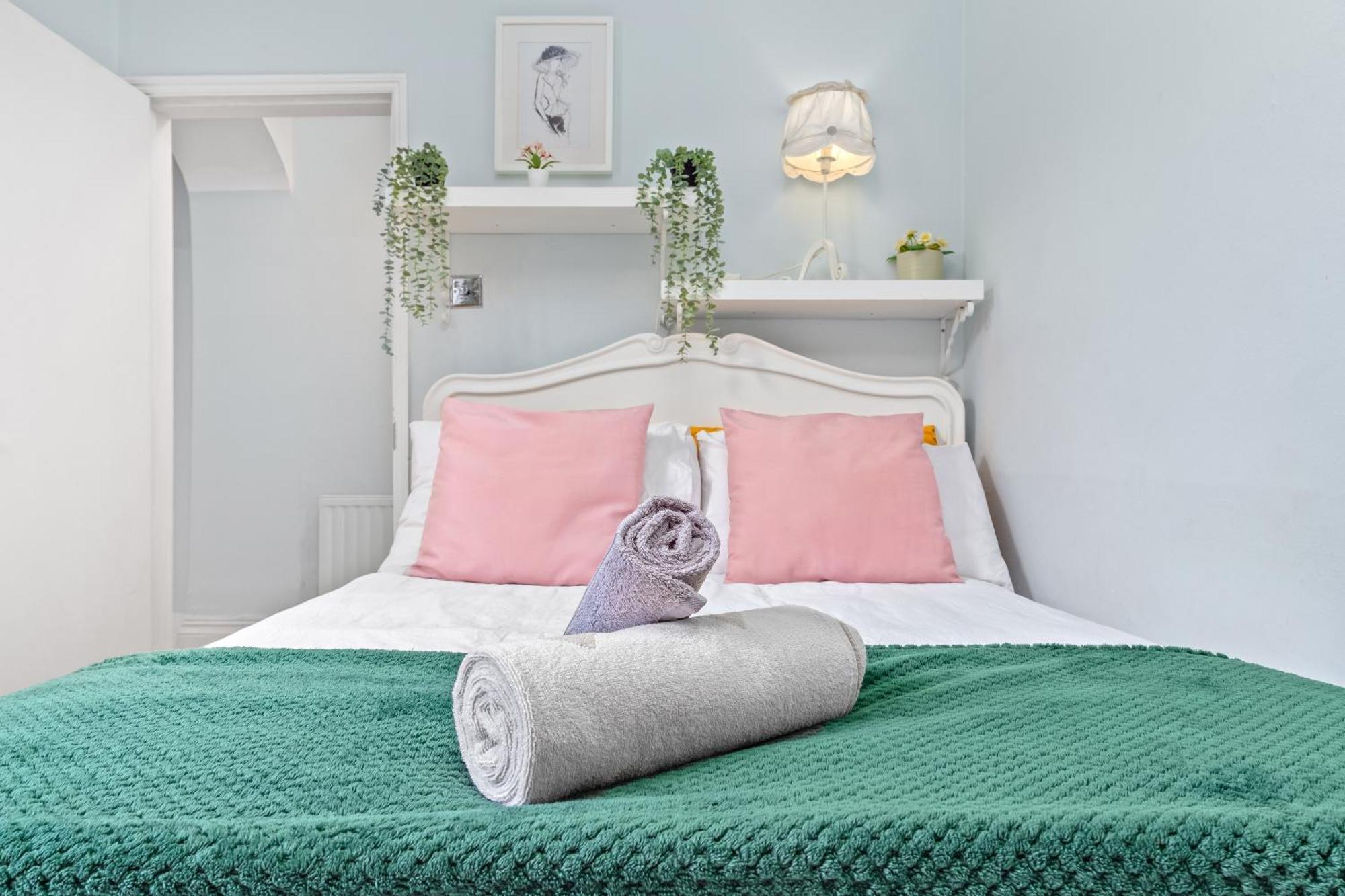Appartement Artist's Bright Hampstead Heath Village 2 Bed